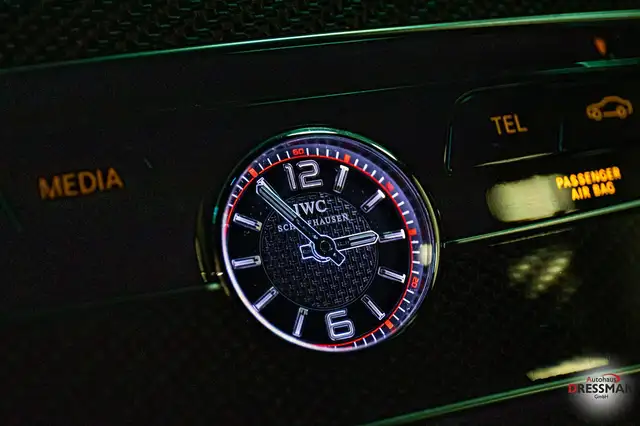 Mercedes-Benz C-Class view 12