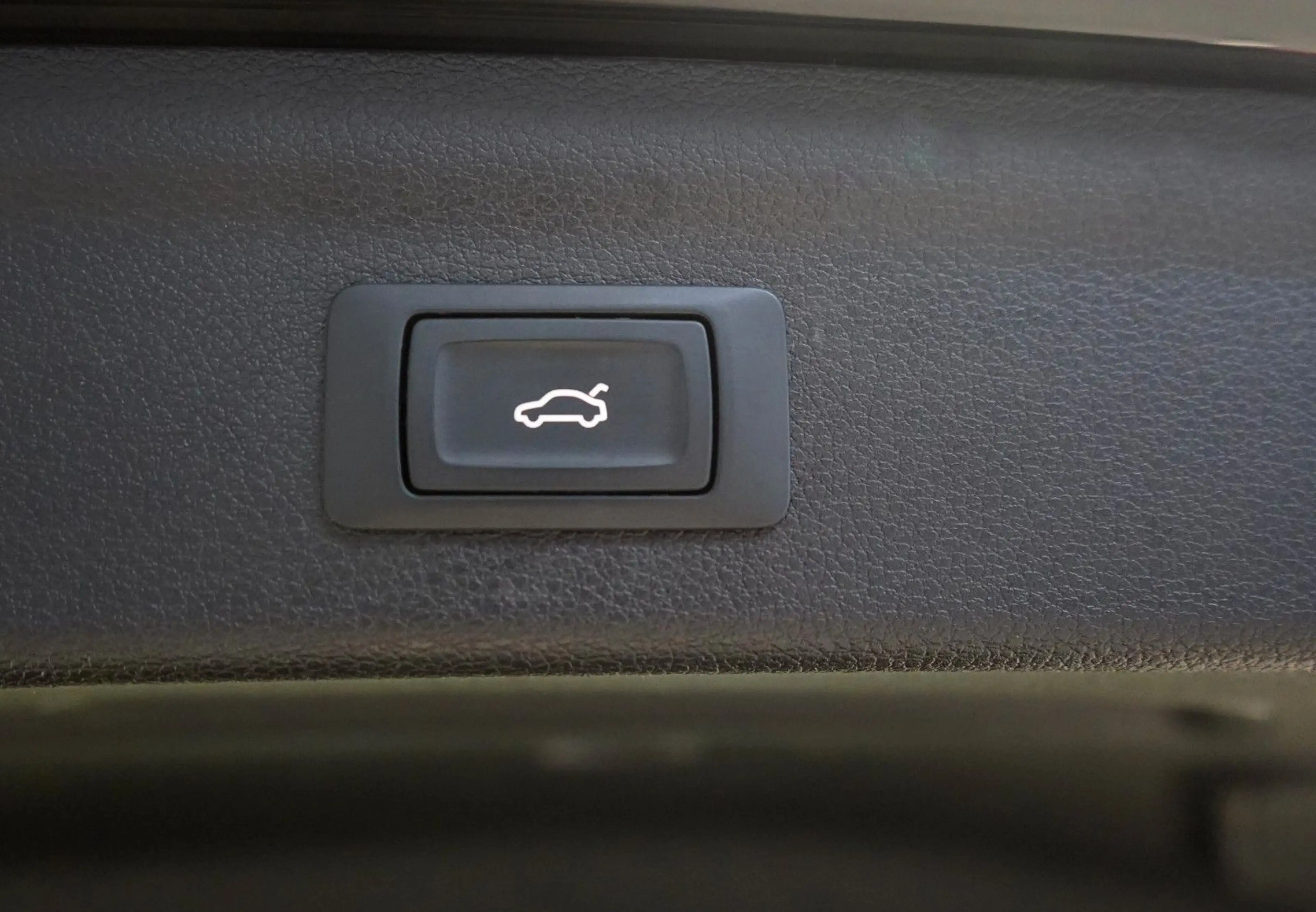 Audi Q3 35 TDI S-tronic *STANDHZG*NAVI*VIRTUAL*1.HAND — photo 7
