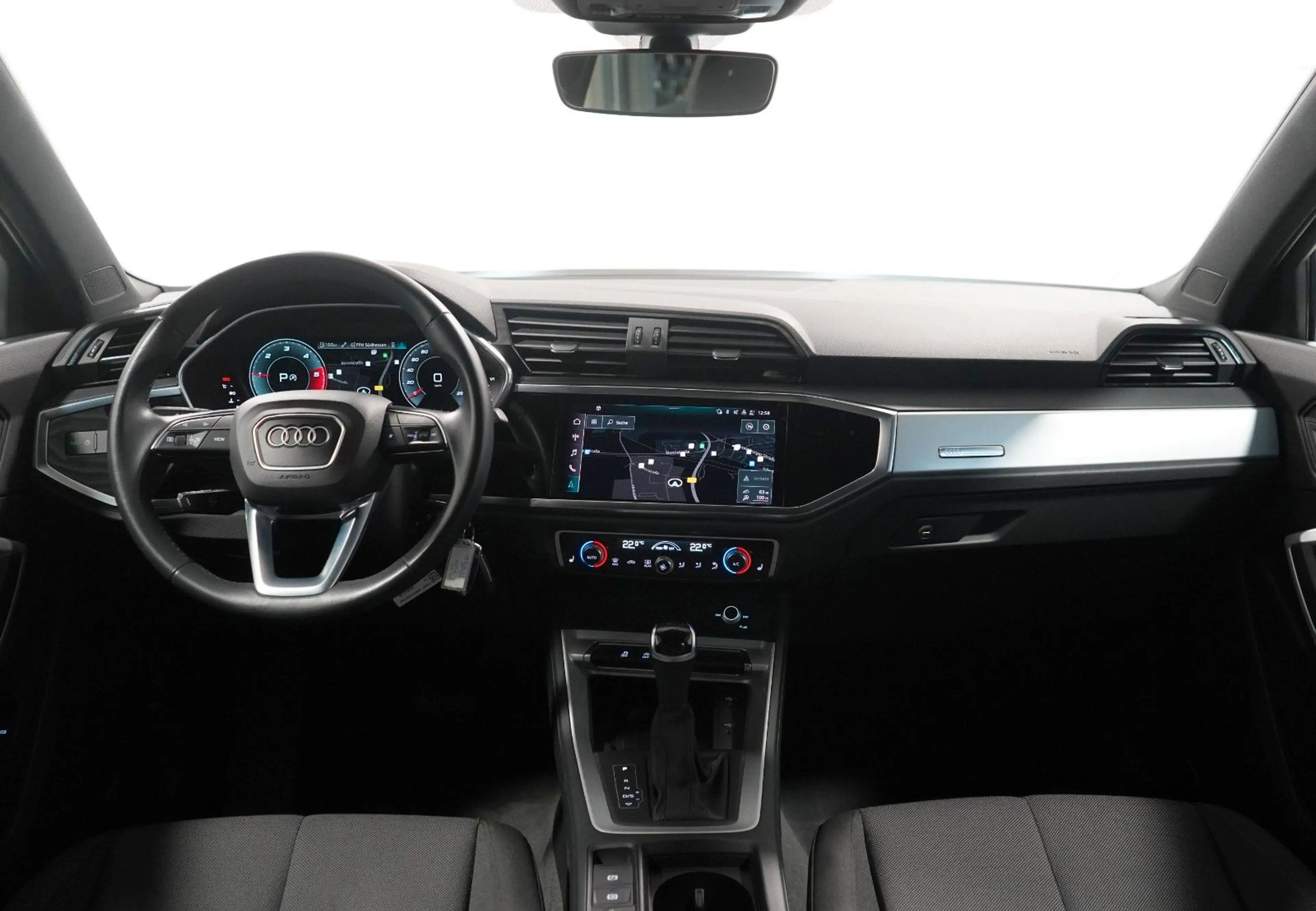 Audi Q3 35 TDI S-tronic *STANDHZG*NAVI*VIRTUAL*1.HAND — photo 9