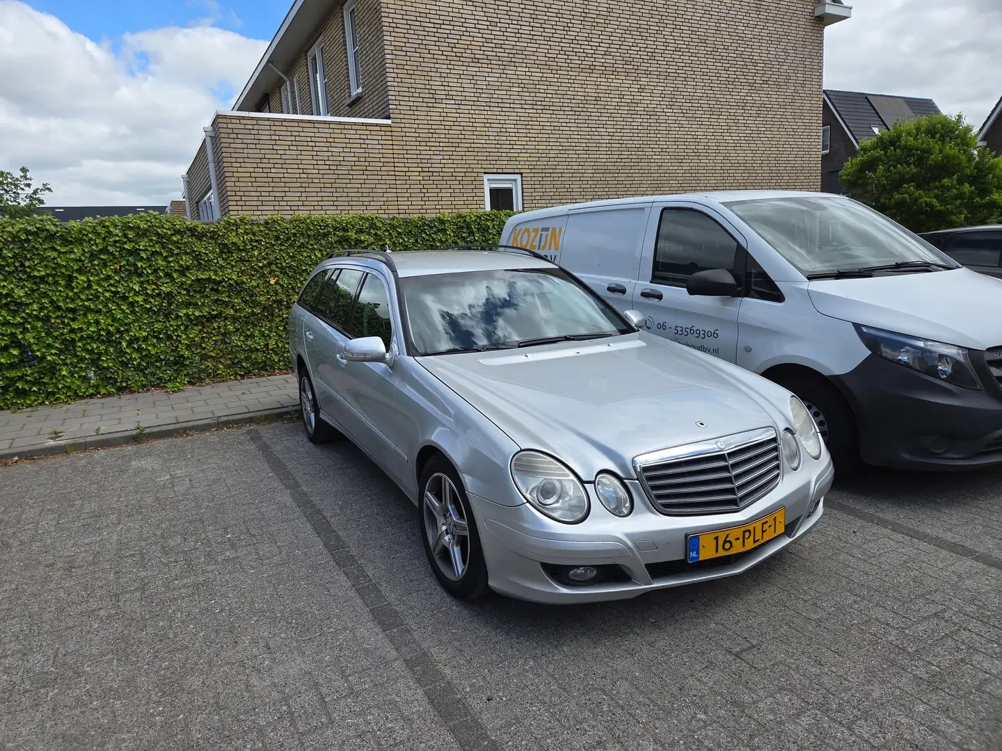 Mercedes-Benz E 200 E 200 Classic Zilver - 1