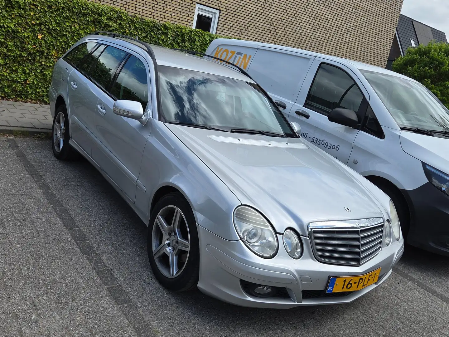 Mercedes-Benz E 200 E 200 Classic Zilver - 2