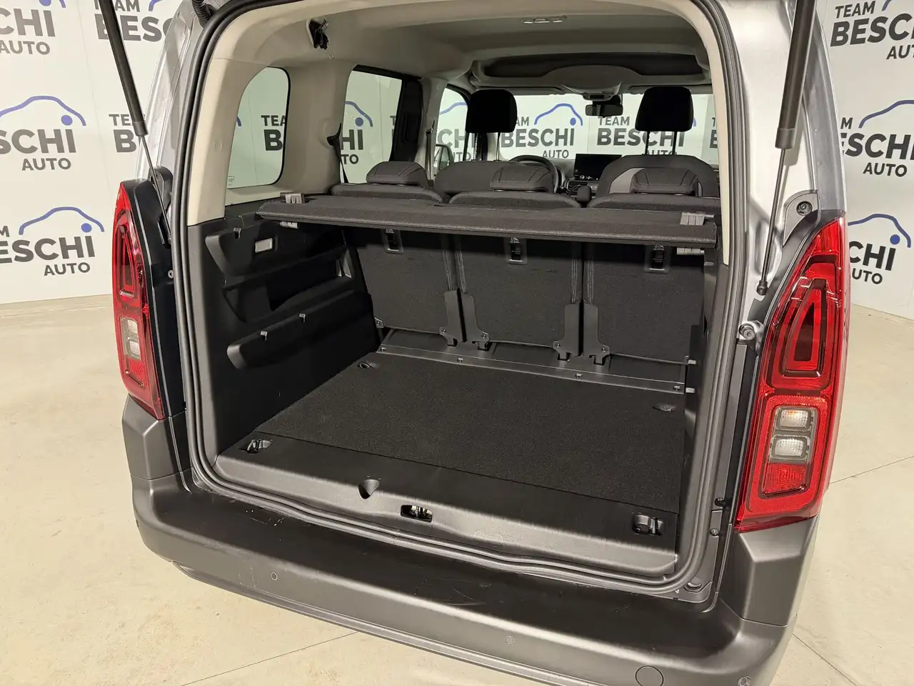 Citroen Berlingo BlueHDi 100 S&S Combi Plus M1 6