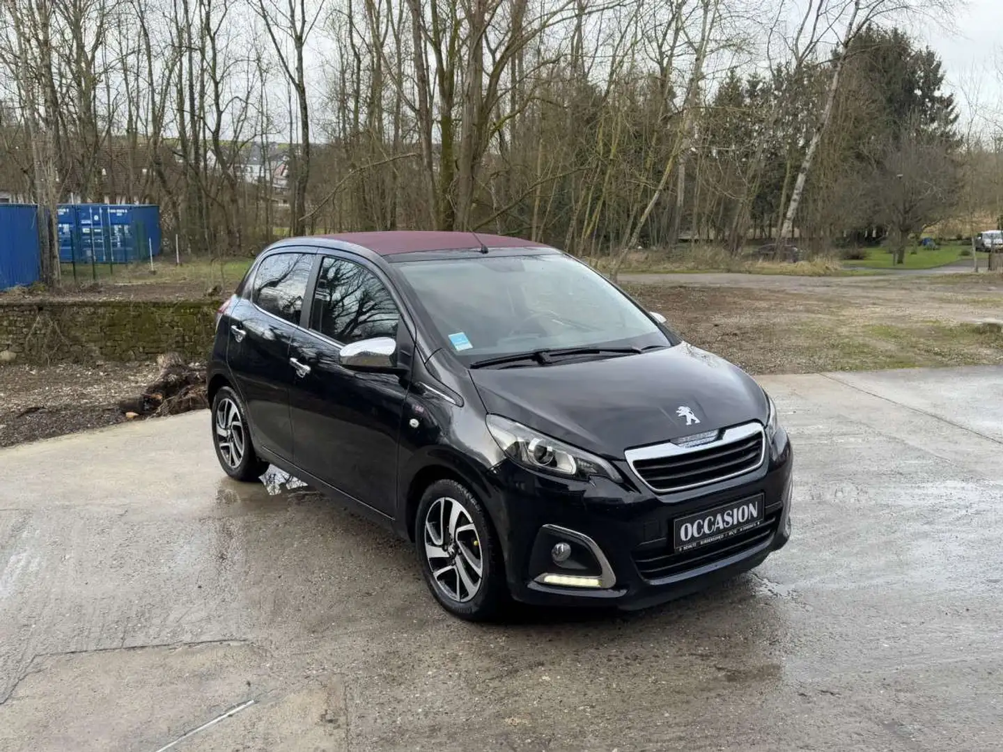 Peugeot 108 1.2I 82CV BAHIA CABRIOLET Noir - 1