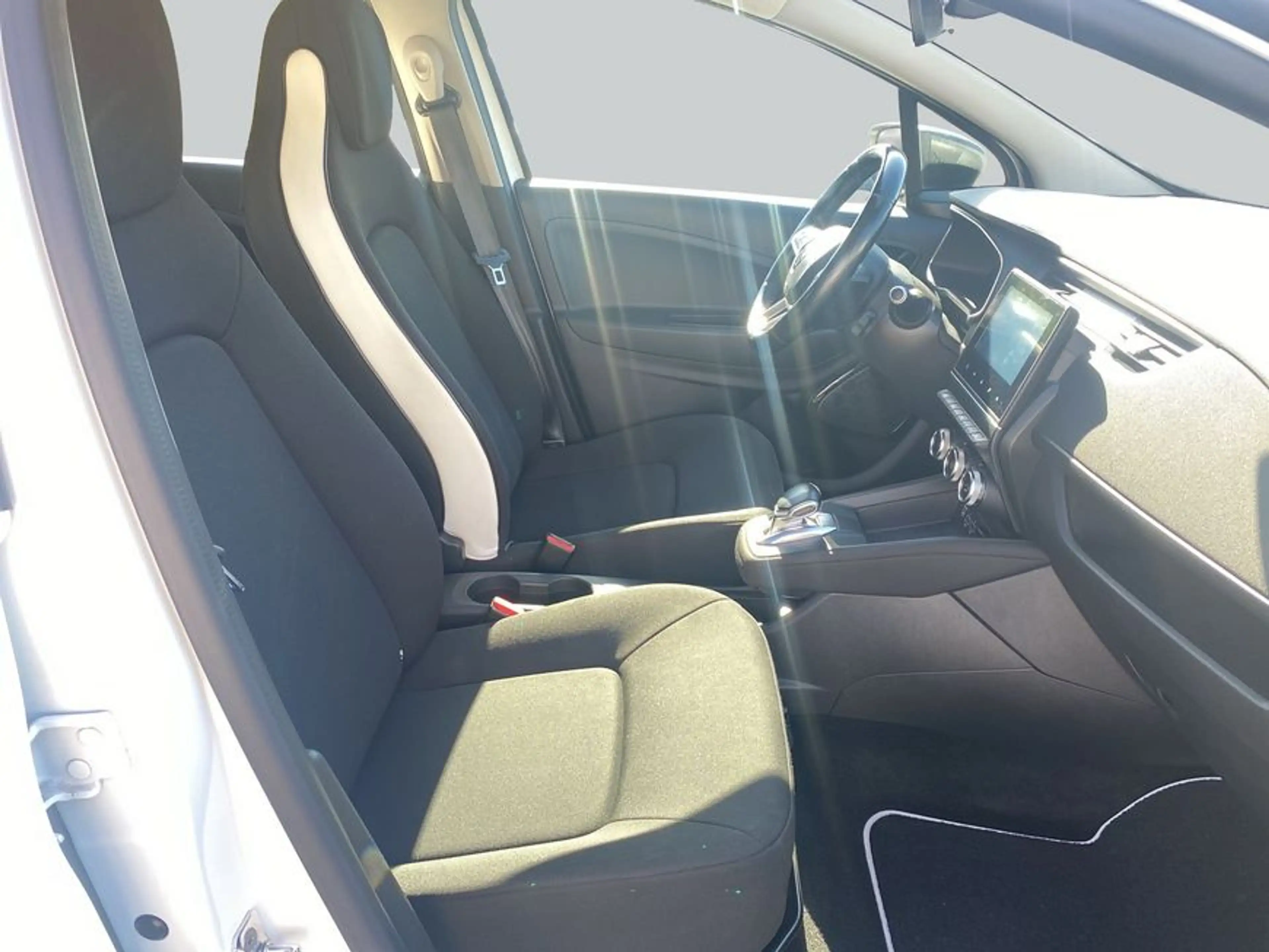 Renault ZOE (mit Batterie) Z.E. 50 LIFE — photo 13