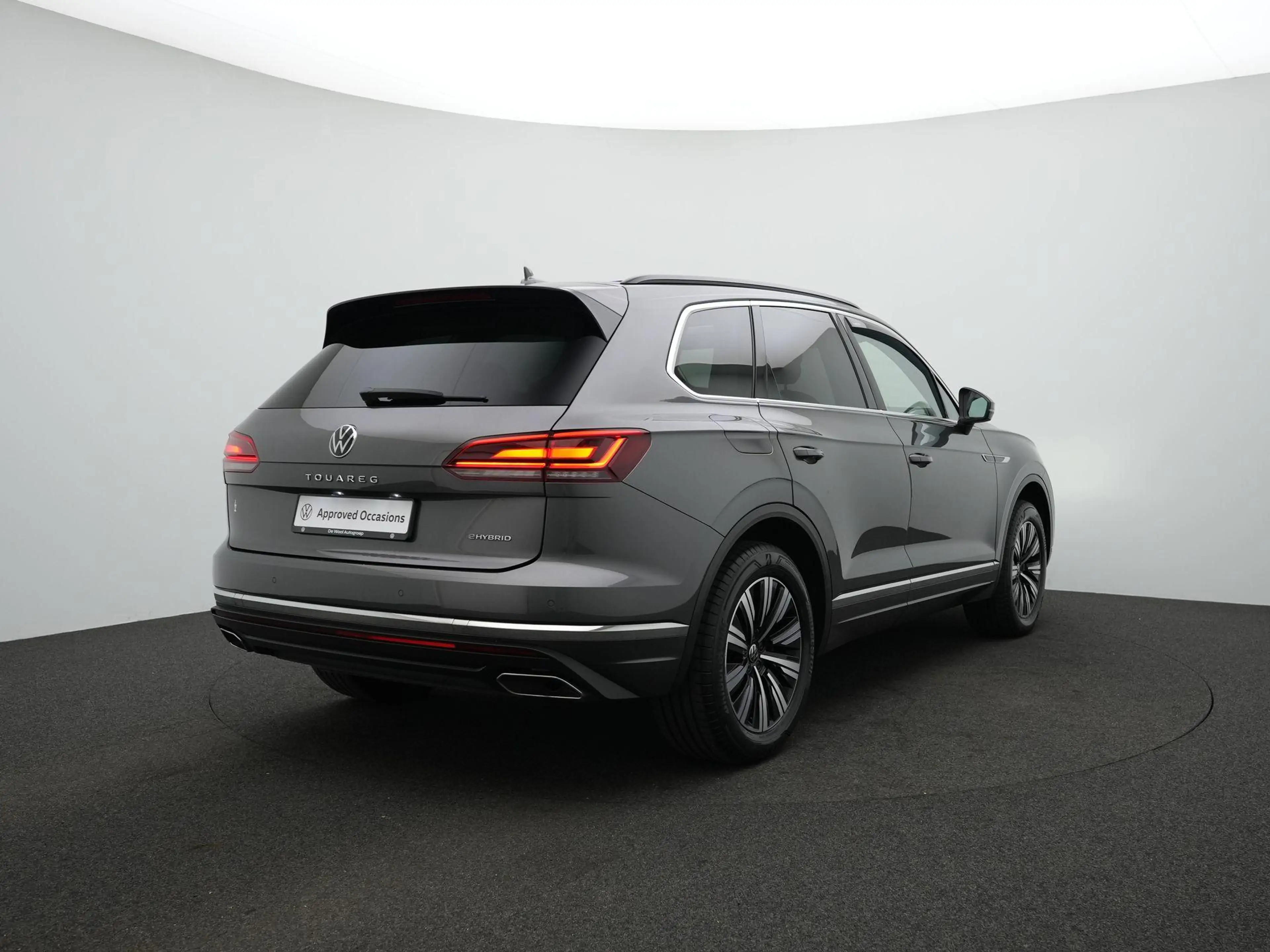 Volkswagen Touareg 3.0 TSI 381pk eHybrid 4MOTION | Panoramadak | Dyna — photo 5