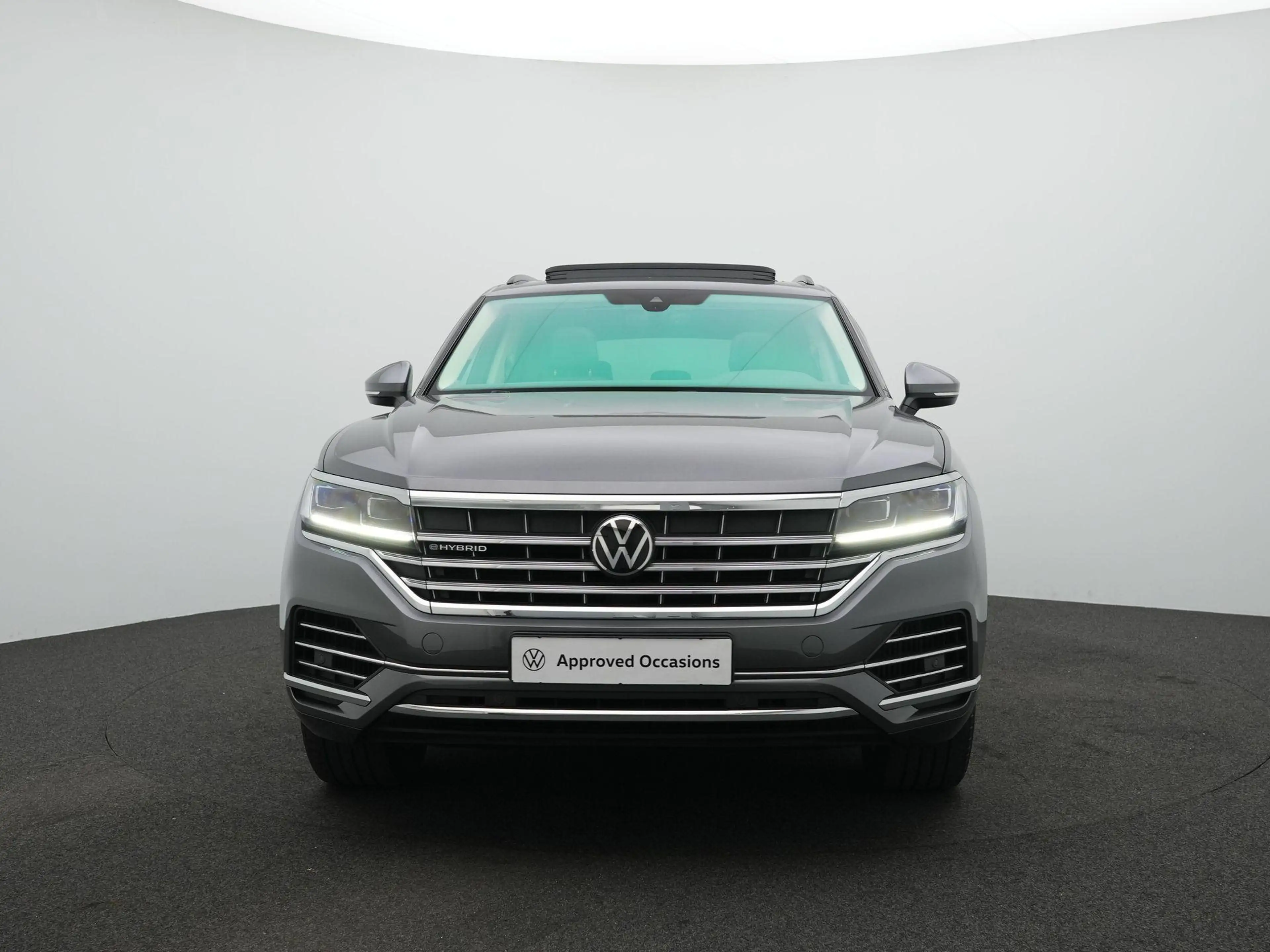 Volkswagen Touareg 3.0 TSI 381pk eHybrid 4MOTION | Panoramadak | Dyna — photo 3