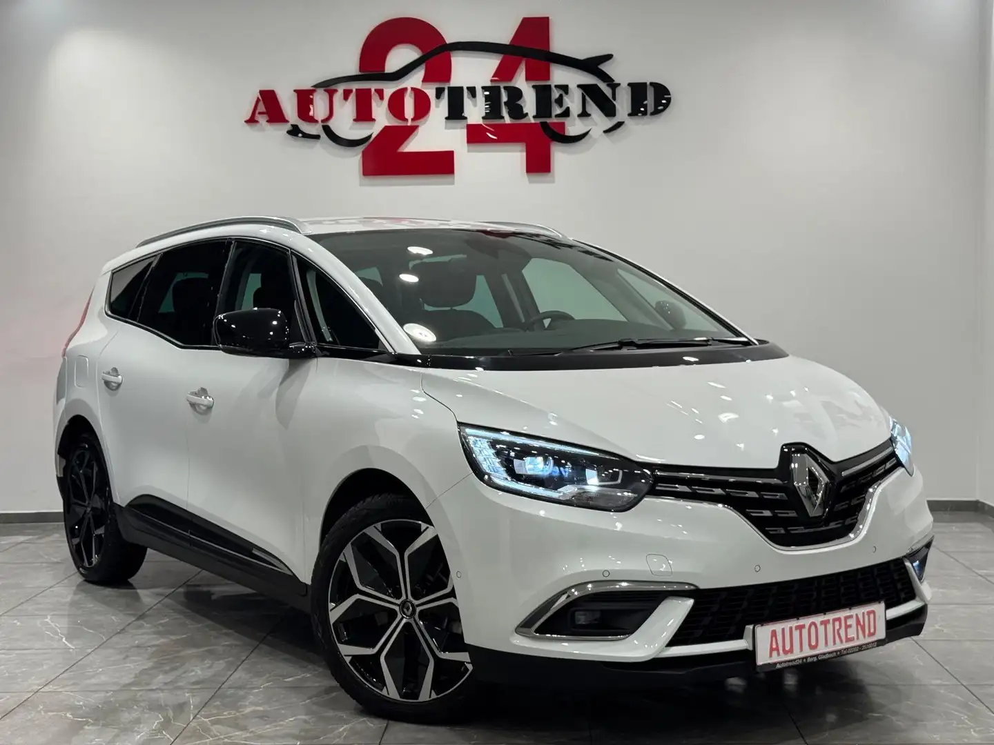 Renault Grand Scenic IV Grand Techno 13TKM 7-SITZER+AUT Weiß - 2