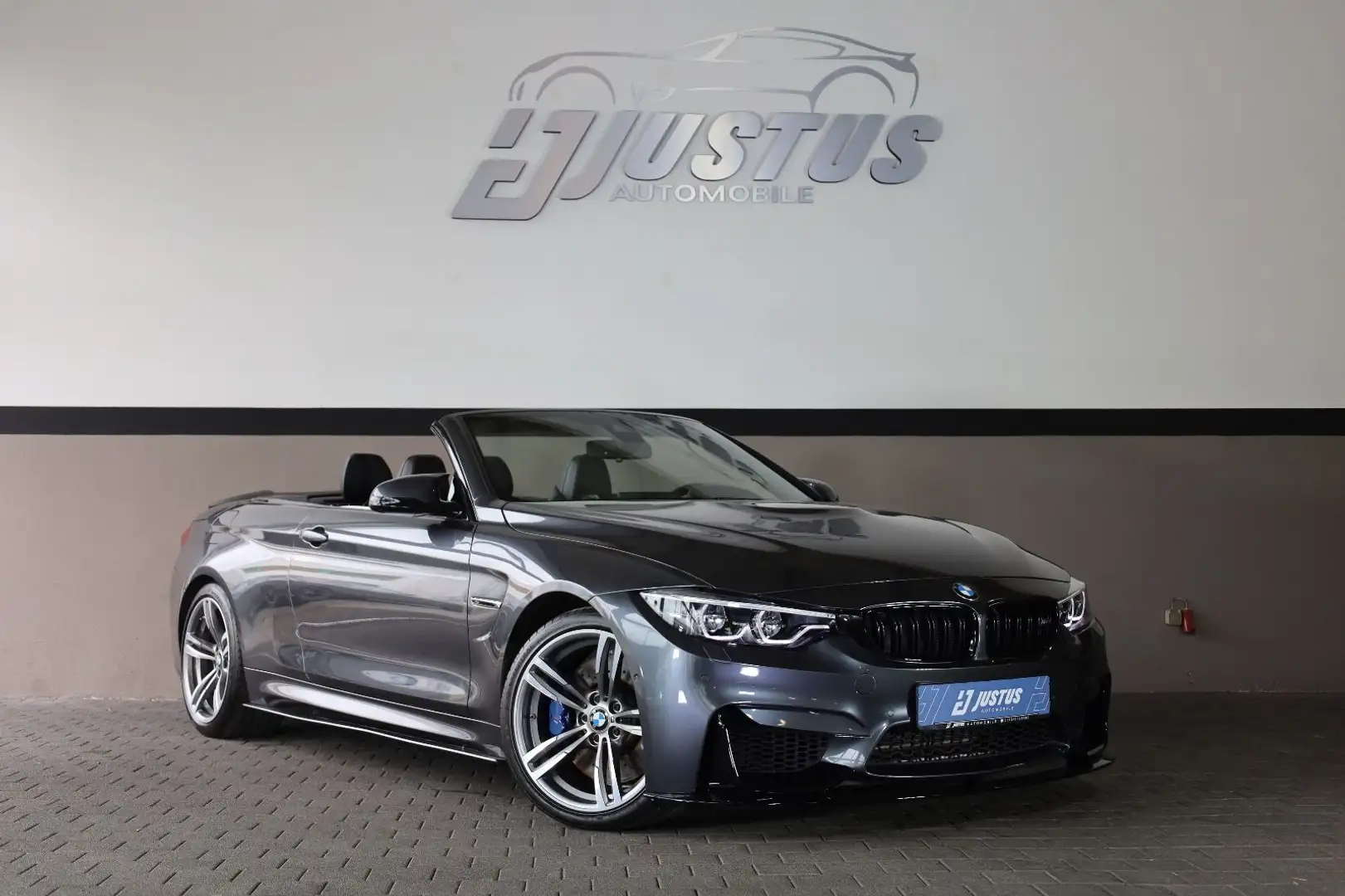 BMW M4 Cabrio/360*/HUD/OLED/HK/TOTW/SHZ/AIRSCARF/R19 Grau - 1