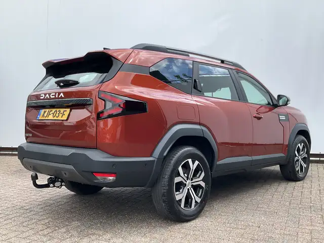 Dacia Bigster view 10