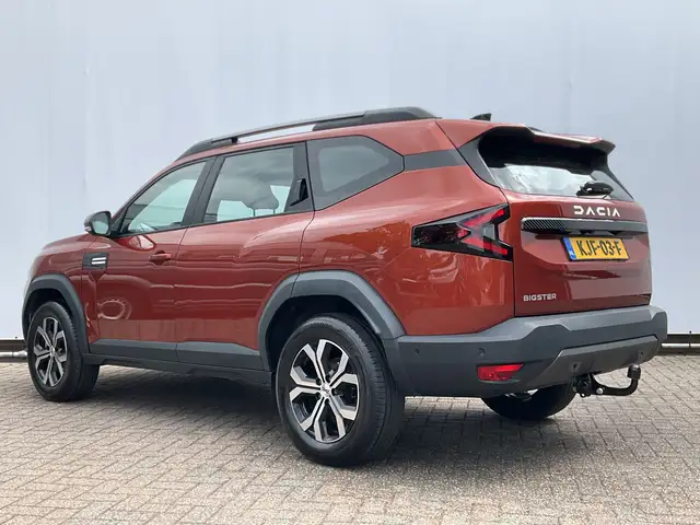 Dacia Bigster view 2