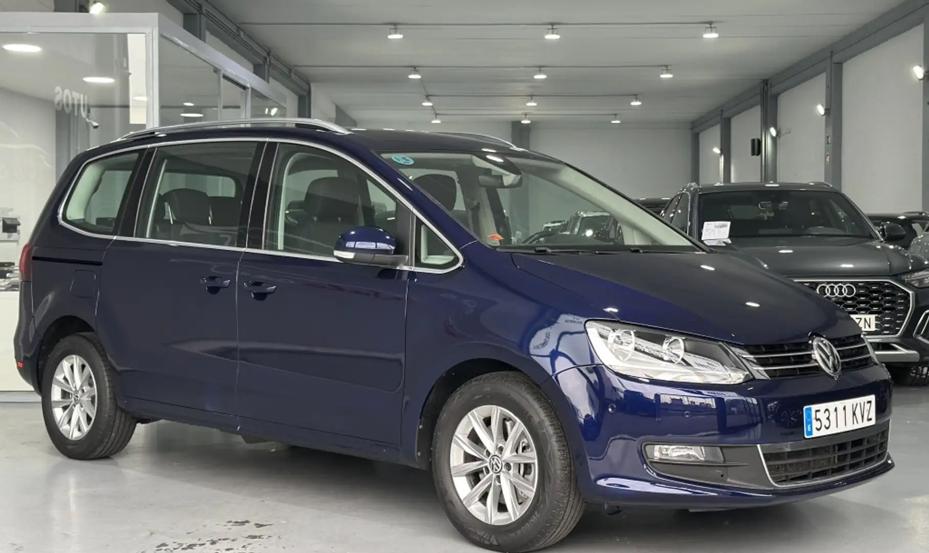 Volkswagen Sharan 2.0TDI Advance DSG 110kW RAC Azul - 2