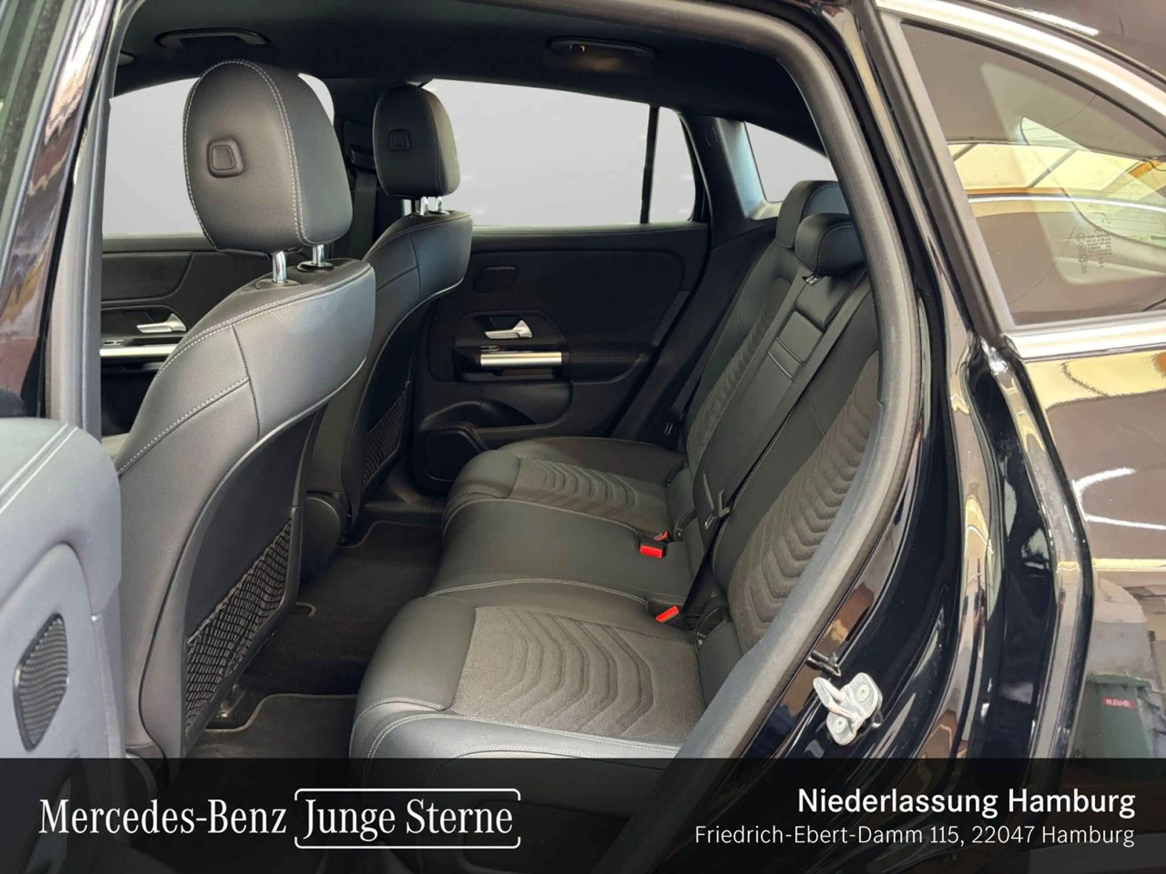 Mercedes-Benz EQA 350 4M PROG+PLUS-PAKET+AHK+360+MEMORY+KEYLESS — photo 12