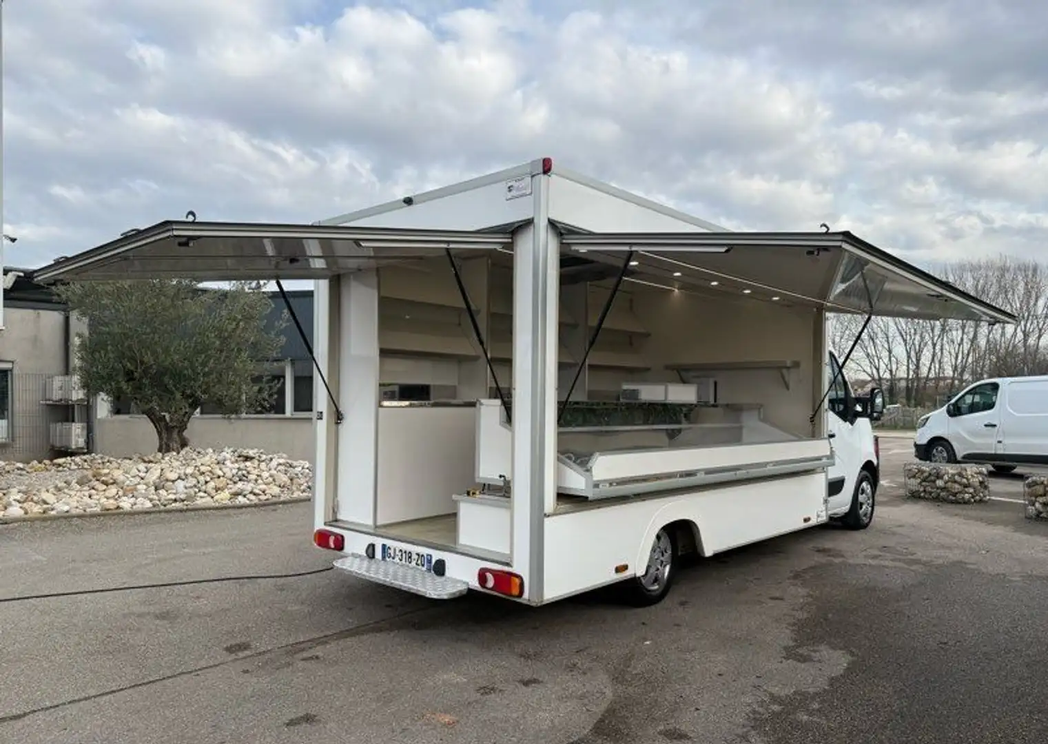 Nissan Interstar 37490ht camion magasin Vasp primeur état neuf - 2