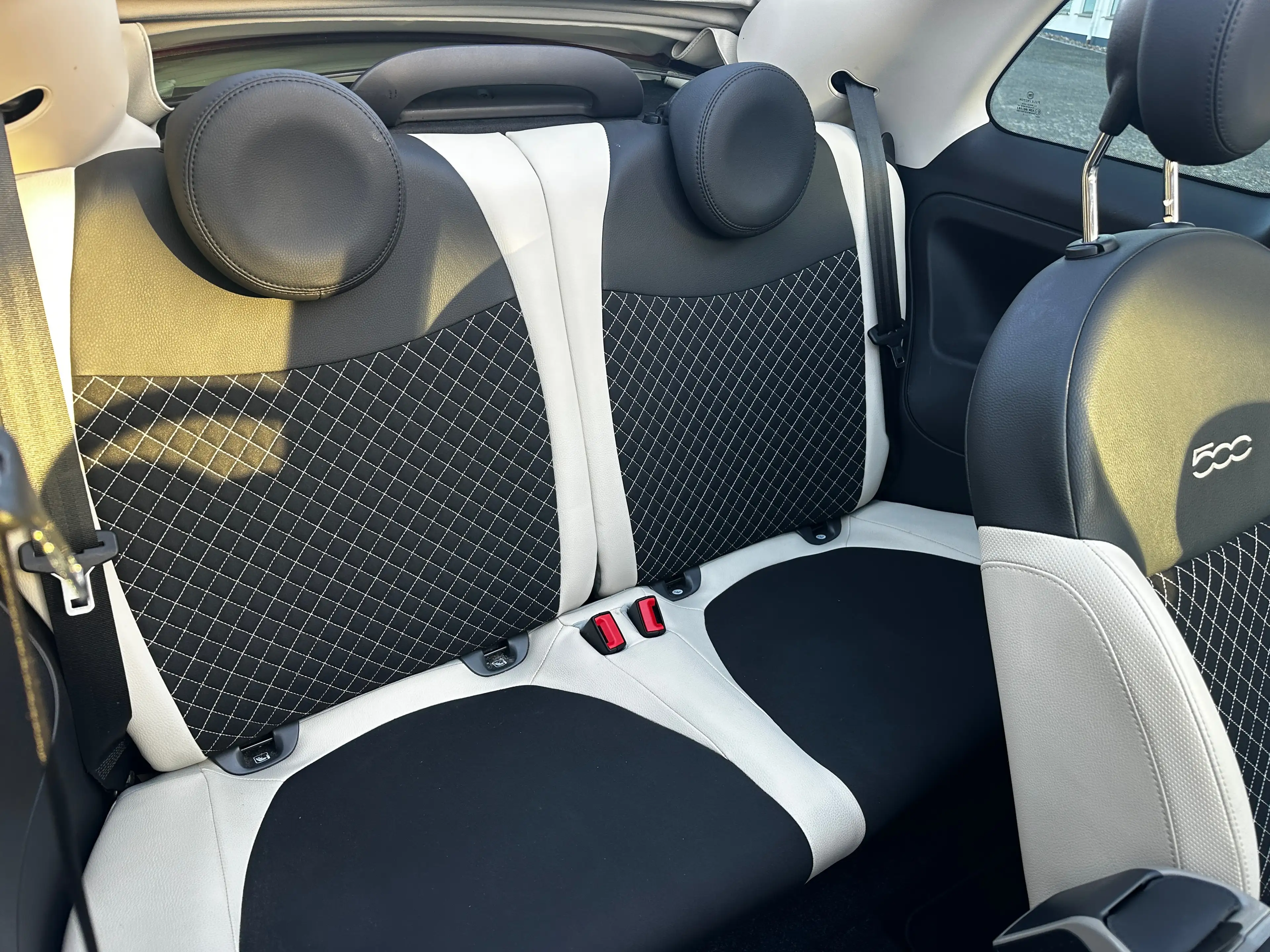 Fiat 500C 1.0 MildHybrid Dolcevita CarPlay/Pcd/Temp/Klimaautomatik — photo 12
