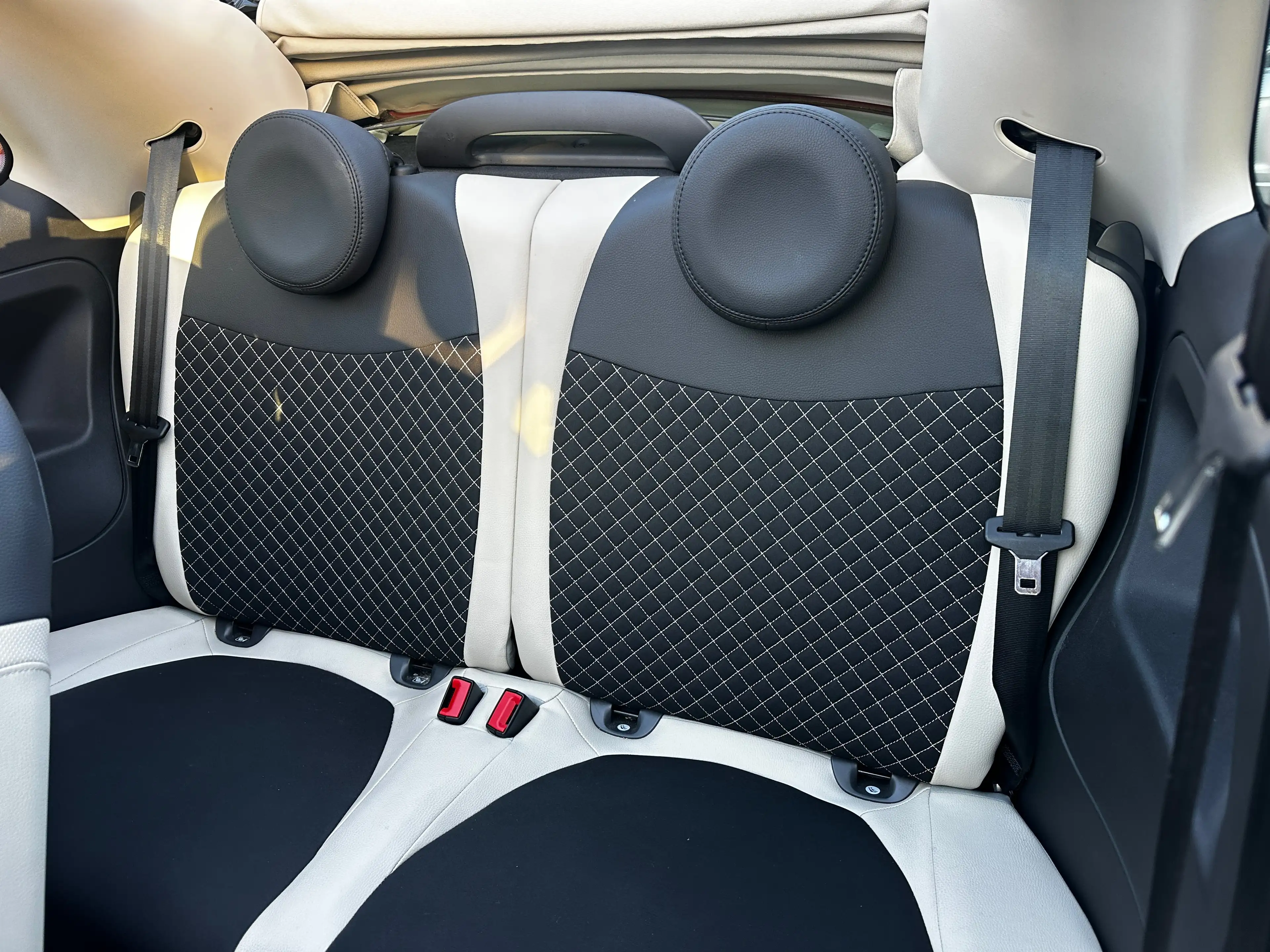 Fiat 500C 1.0 MildHybrid Dolcevita CarPlay/Pcd/Temp/Klimaautomatik — photo 10
