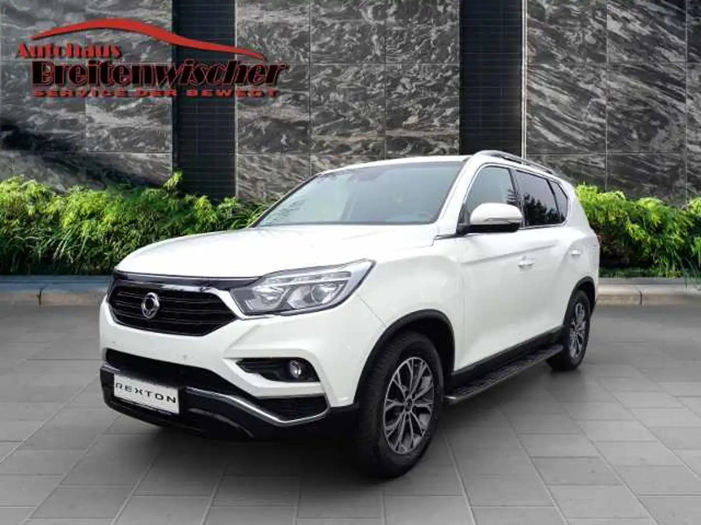 SsangYong Rexton 2.2 D Quartz 4WD 6 Gang Schaltgetriebe White - 1