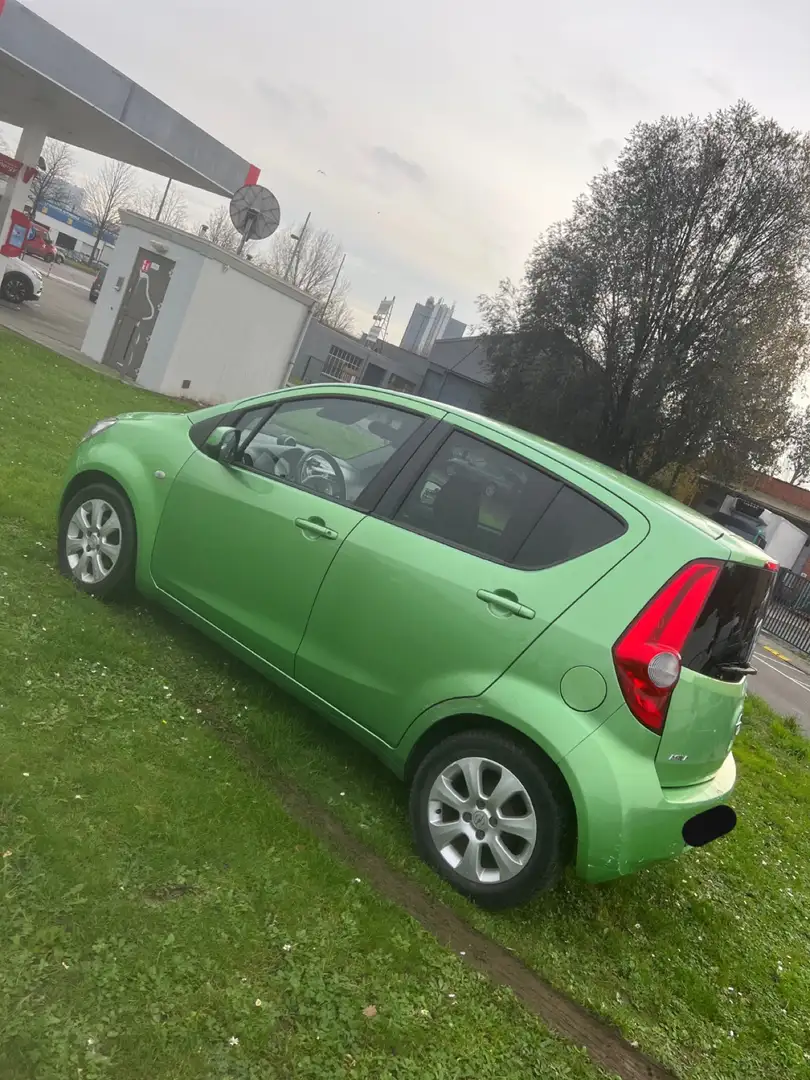 Opel Agila 1.2i Essentia Zielony - 2