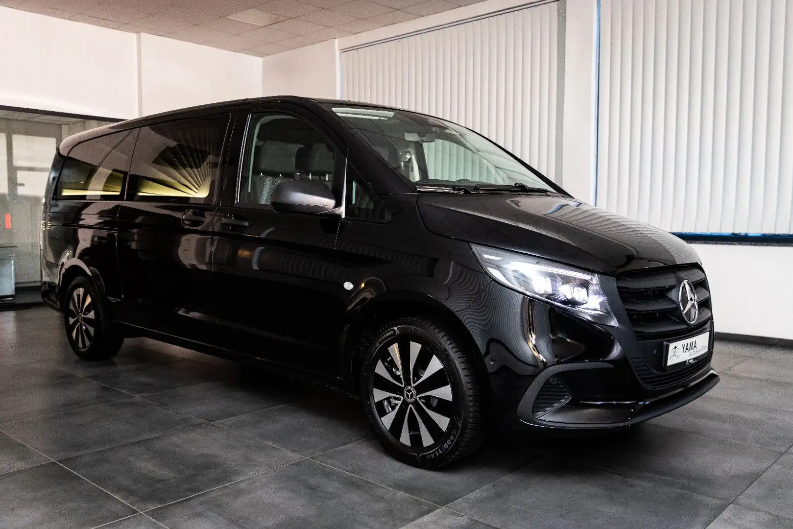 Mercedes-Benz Vito NEU 4 Sarg Bestattungswagen / Leichenwagen Negru - 1