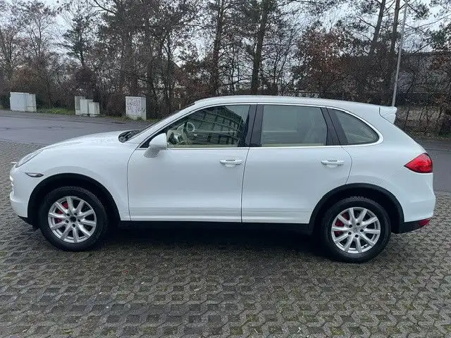 Porsche Cayenne Diesel. V6 DIESEL ! EURO5 ! TÜV-03/26!