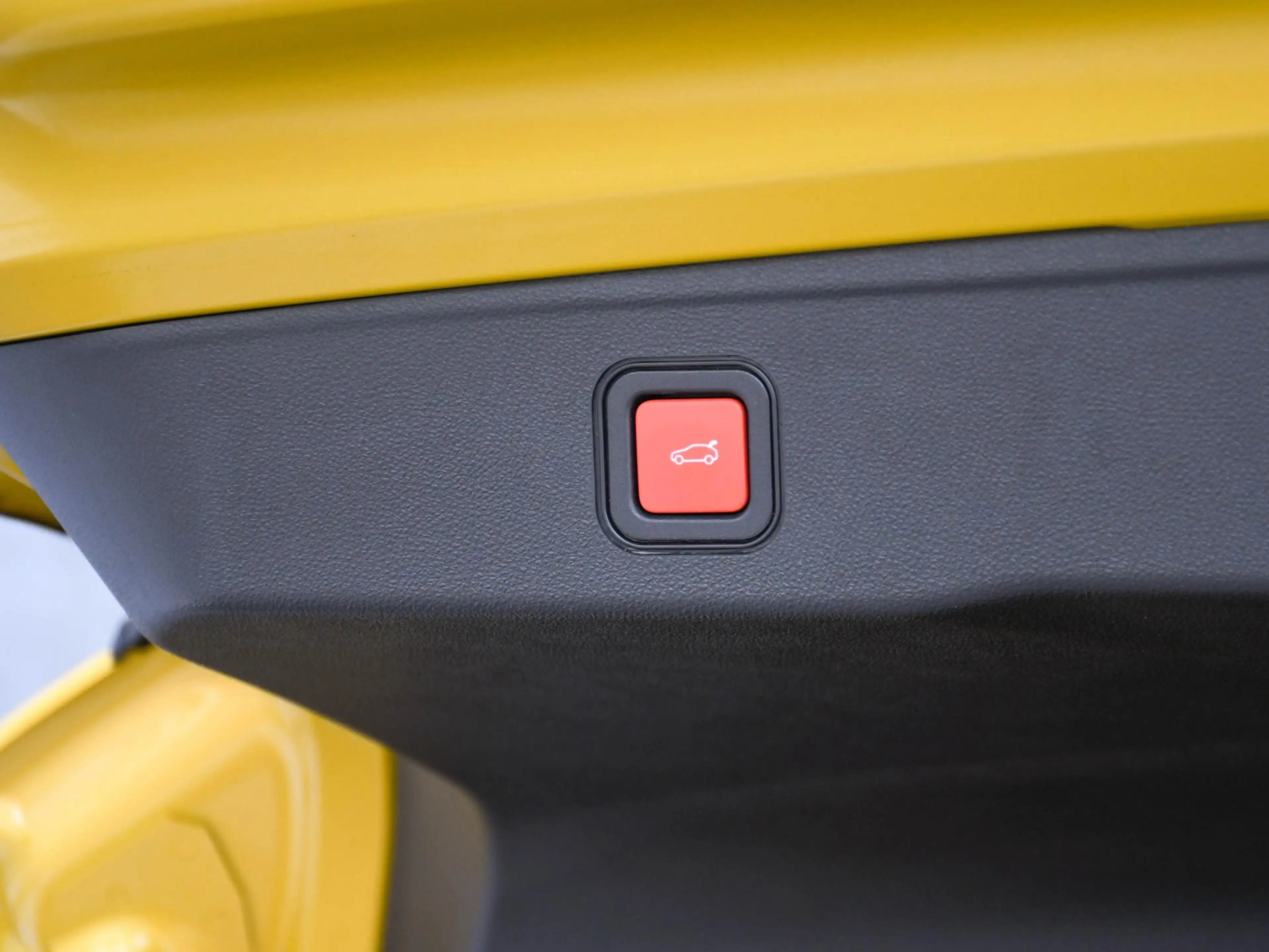 Jeep Avenger Summit 1.2 e-Hybrid 110pk Automaat JBL | STOELVERW — photo 13