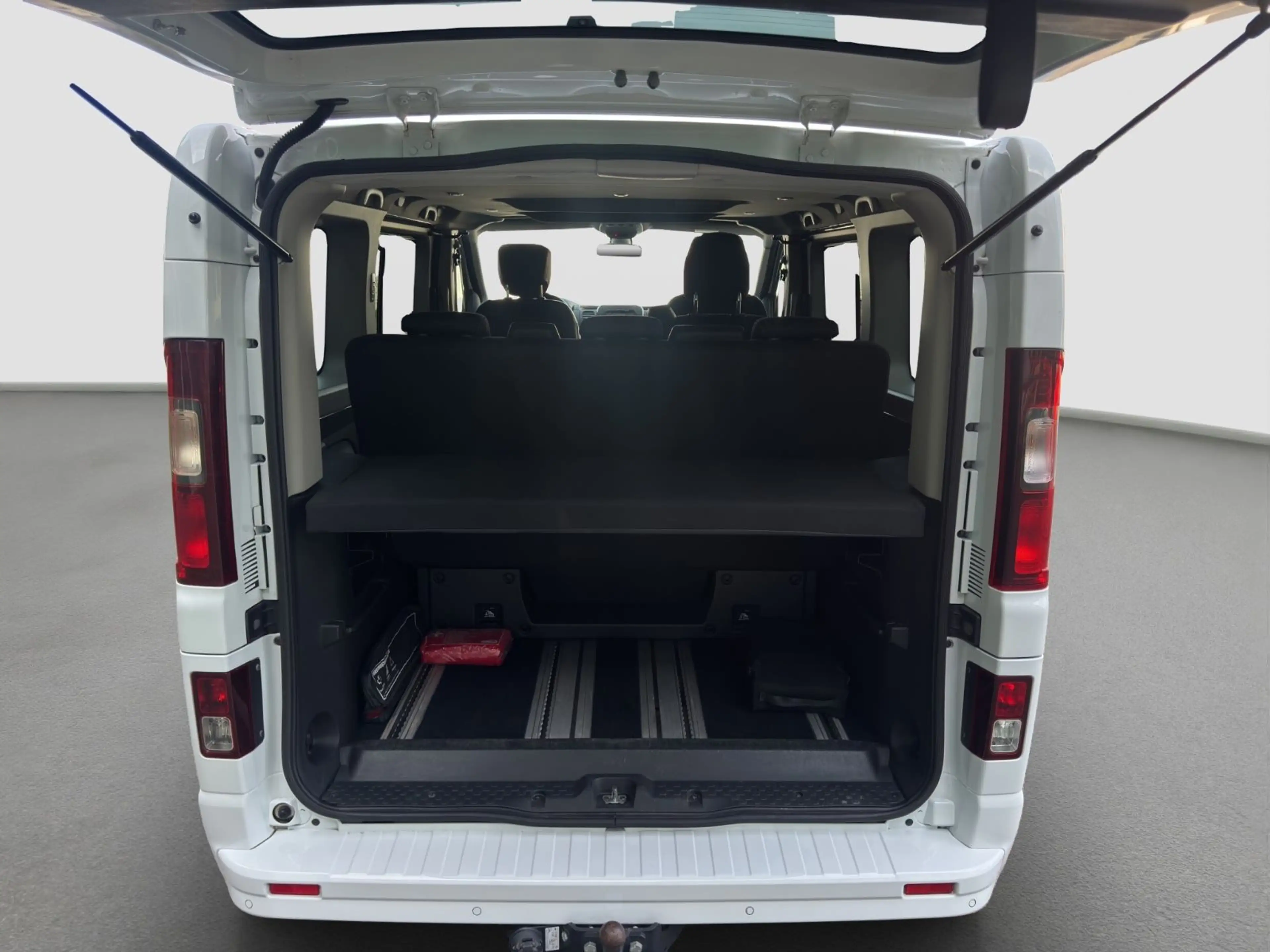 Opel Vivaro B Kombi Life *146 PS*1.Hand*7-Sitzplätze* — photo 27
