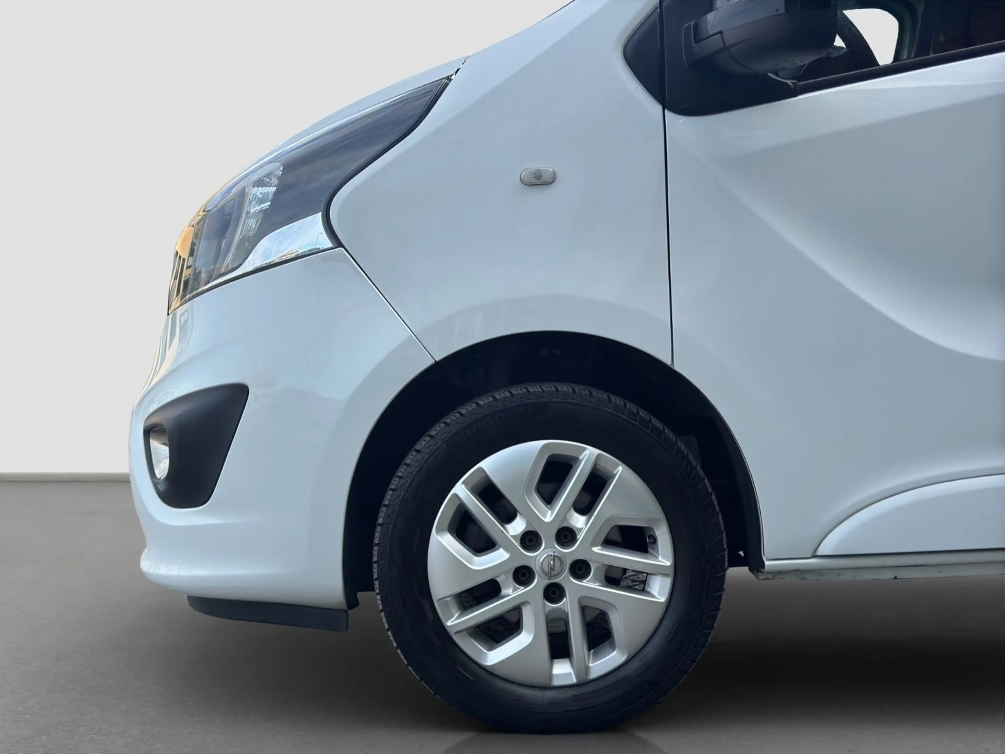 Opel Vivaro B Kombi Life *146 PS*1.Hand*7-Sitzplätze* — photo 9