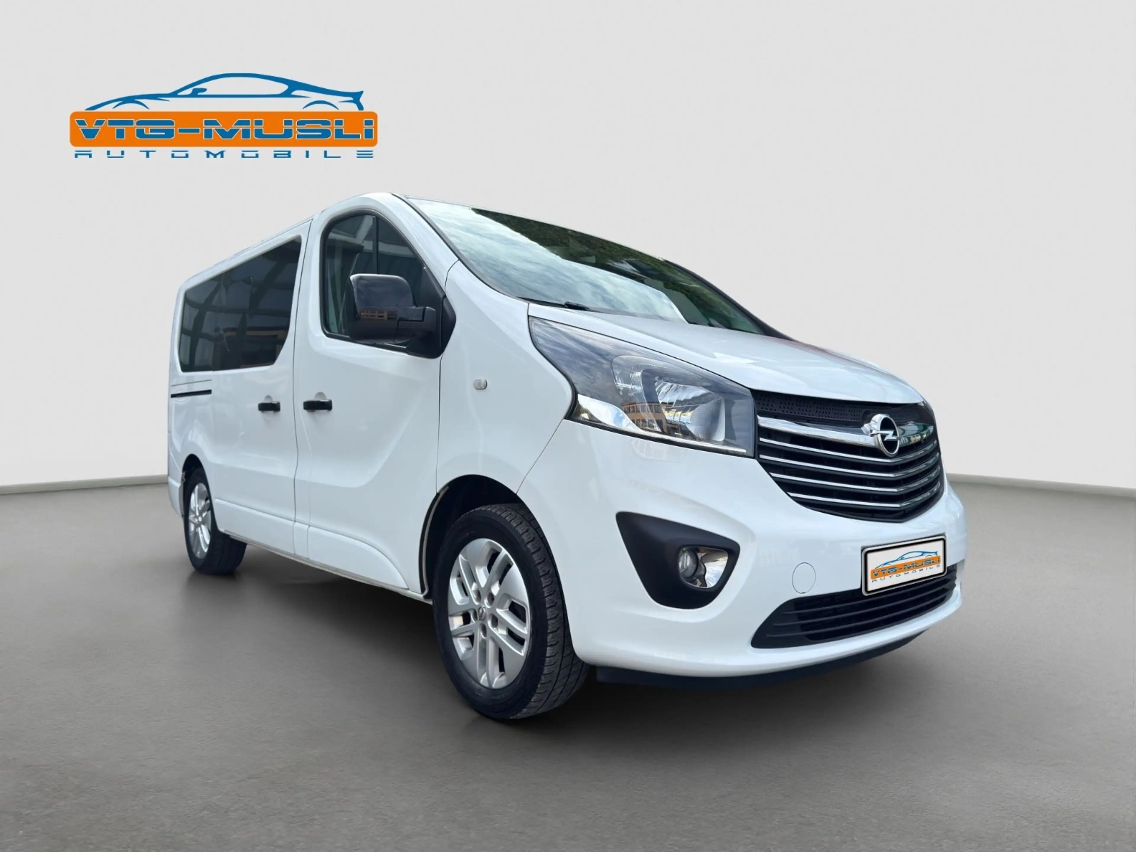 Opel Vivaro B Kombi Life *146 PS*1.Hand*7-Sitzplätze* — photo 3