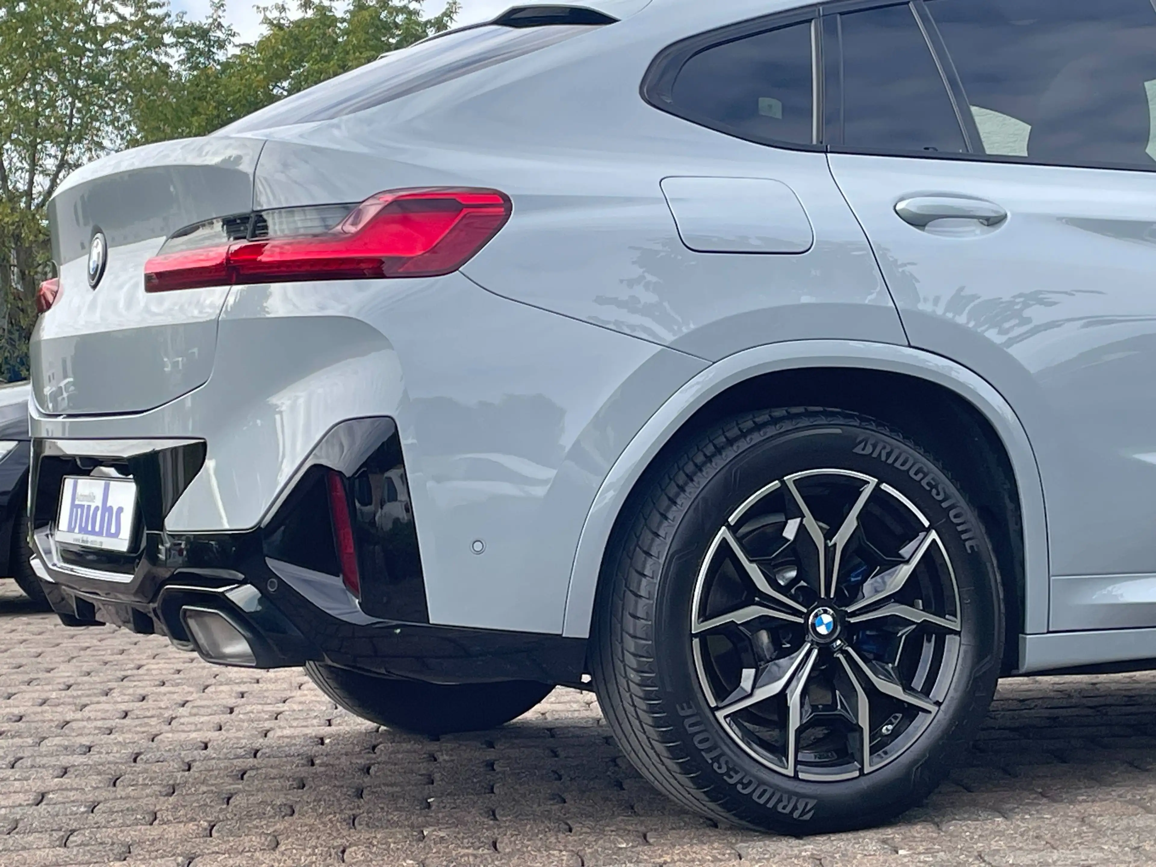 BMW X4 xDrive 30d M Sport ACC AHK HUD Pano Standheizung — photo 9