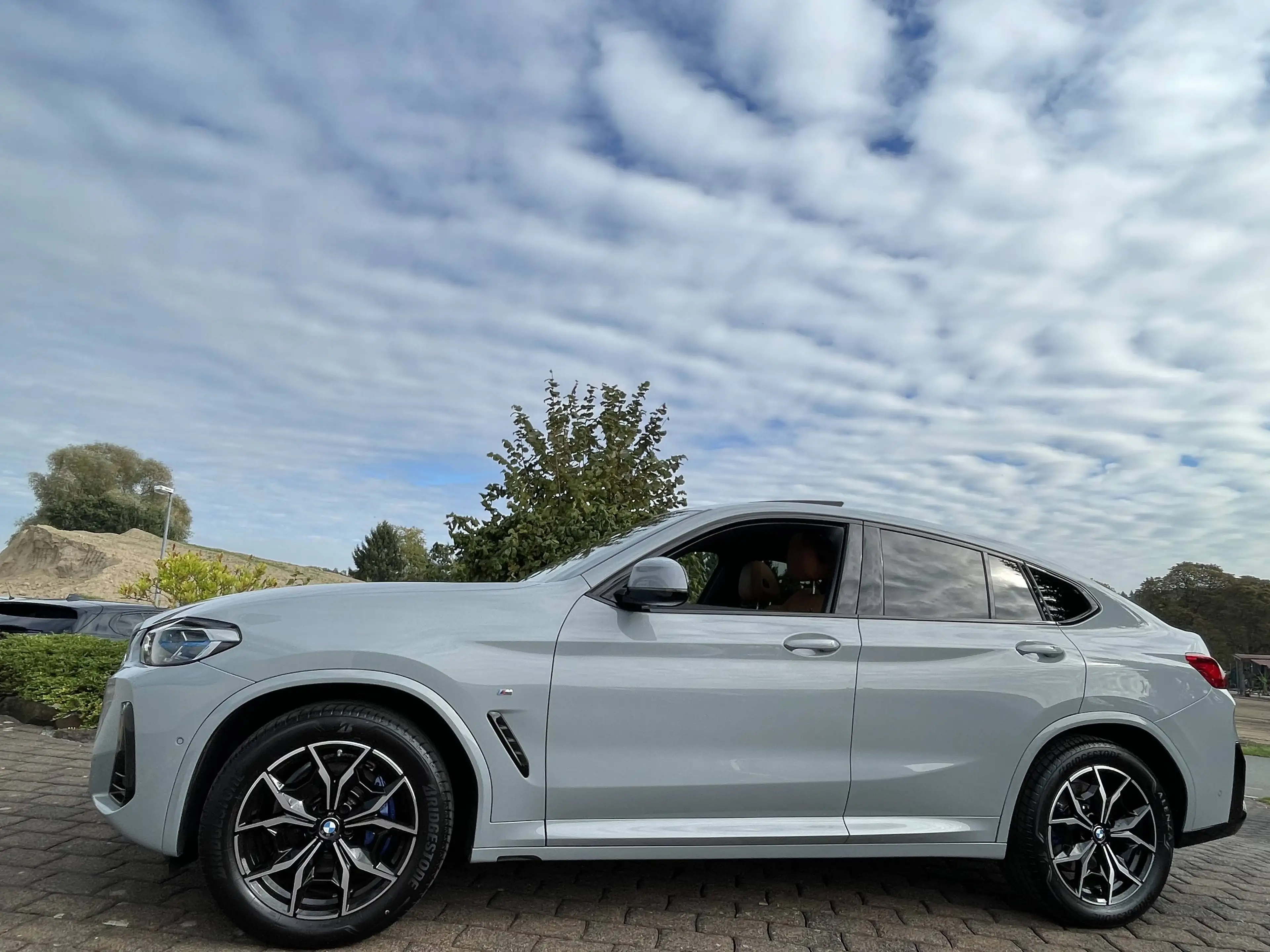 BMW X4 xDrive 30d M Sport ACC AHK HUD Pano Standheizung — photo 5