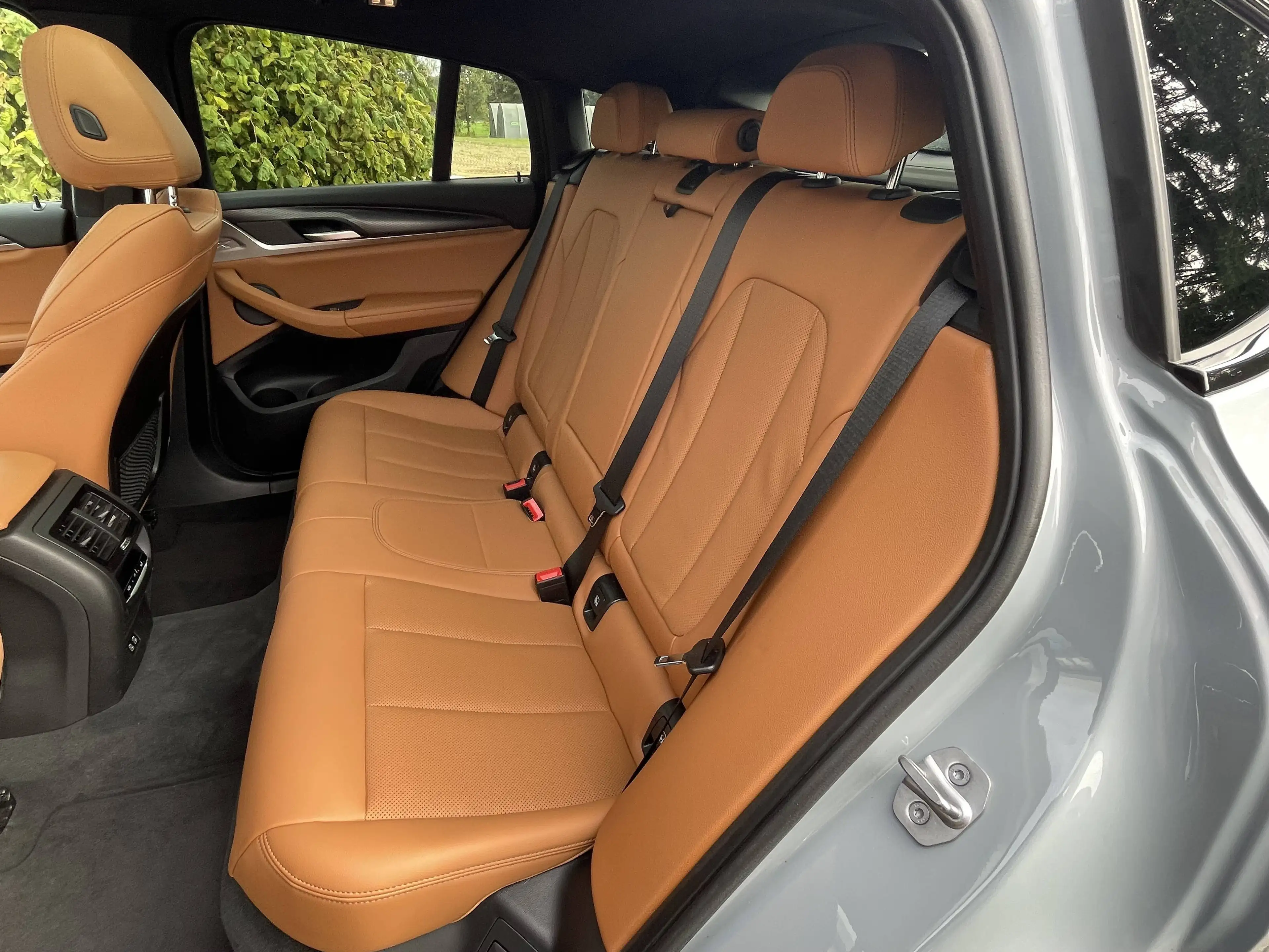 BMW X4 xDrive 30d M Sport ACC AHK HUD Pano Standheizung — photo 15