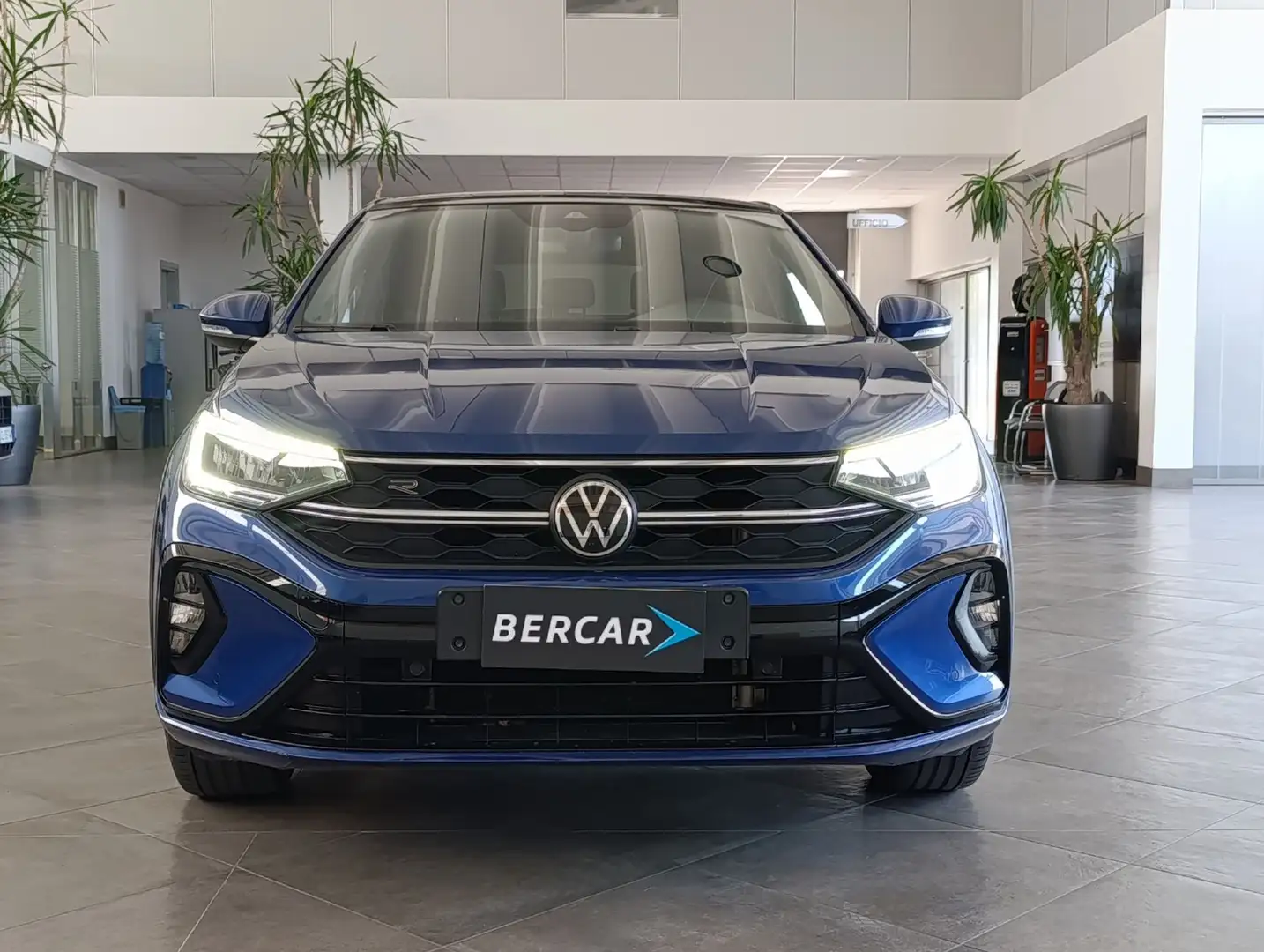Volkswagen Taigo 1.5 TSI DSG R-Line*TETTO*PDC*LED*VIRTUAL COCKPIT* Bleu - 2