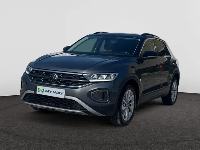 Volkswagen T-Roc main image