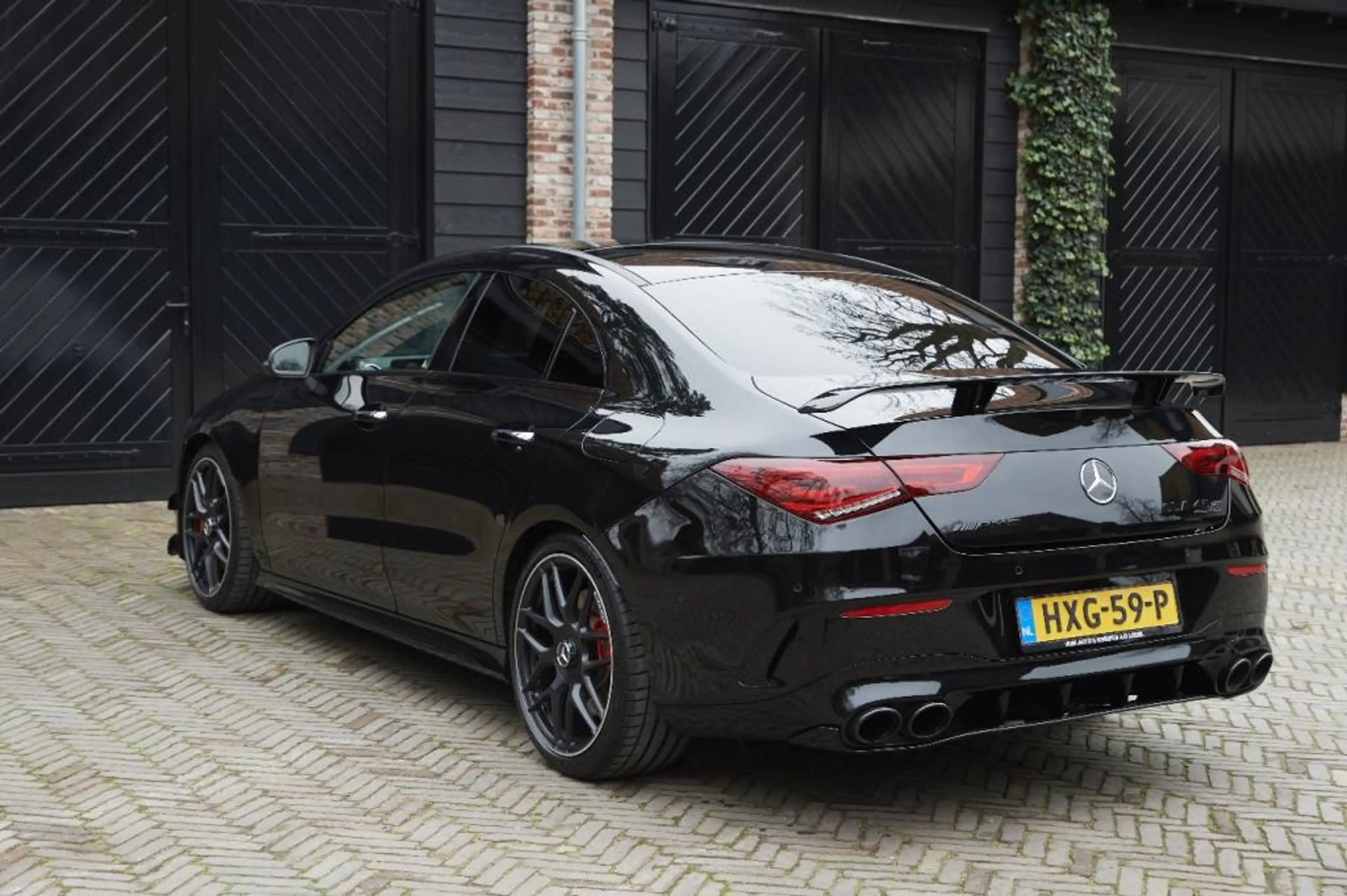 Mercedes-Benz CLA 45 AMG S 4MATIC+ — photo 2
