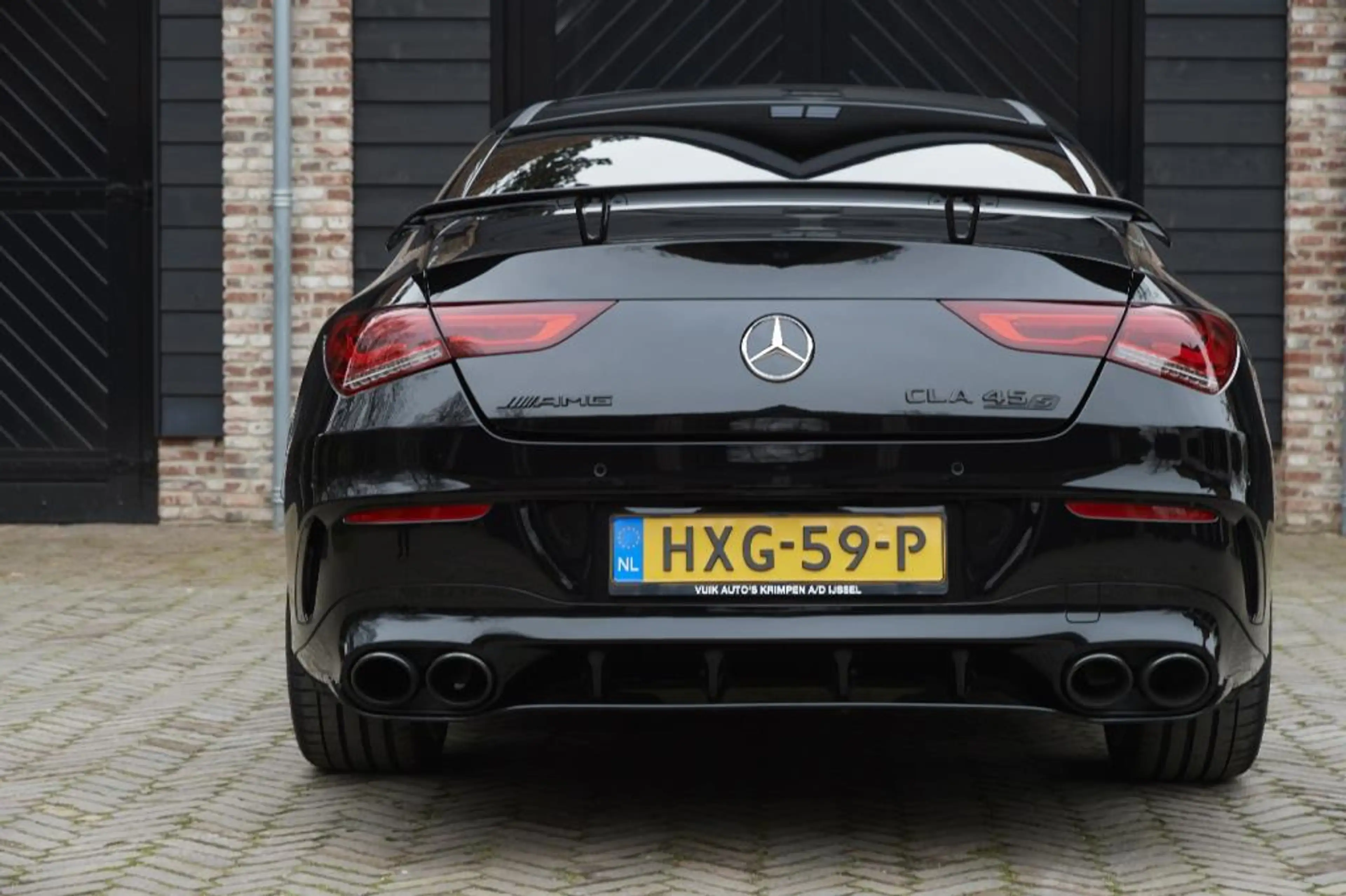 Mercedes-Benz CLA 45 AMG S 4MATIC+ — photo 9