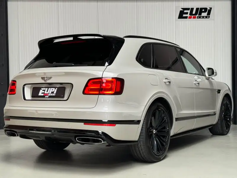 Annonce voiture d'occasion Bentley Bentayga - CARADIZE