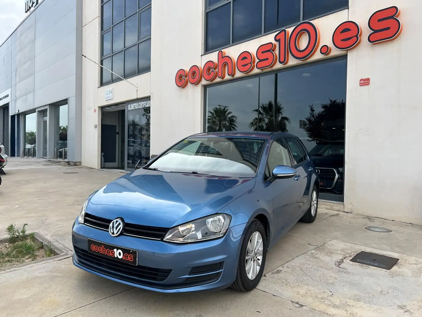 Volkswagen Golf 1.2 TSI BMT Edition 110 Blauw - 1