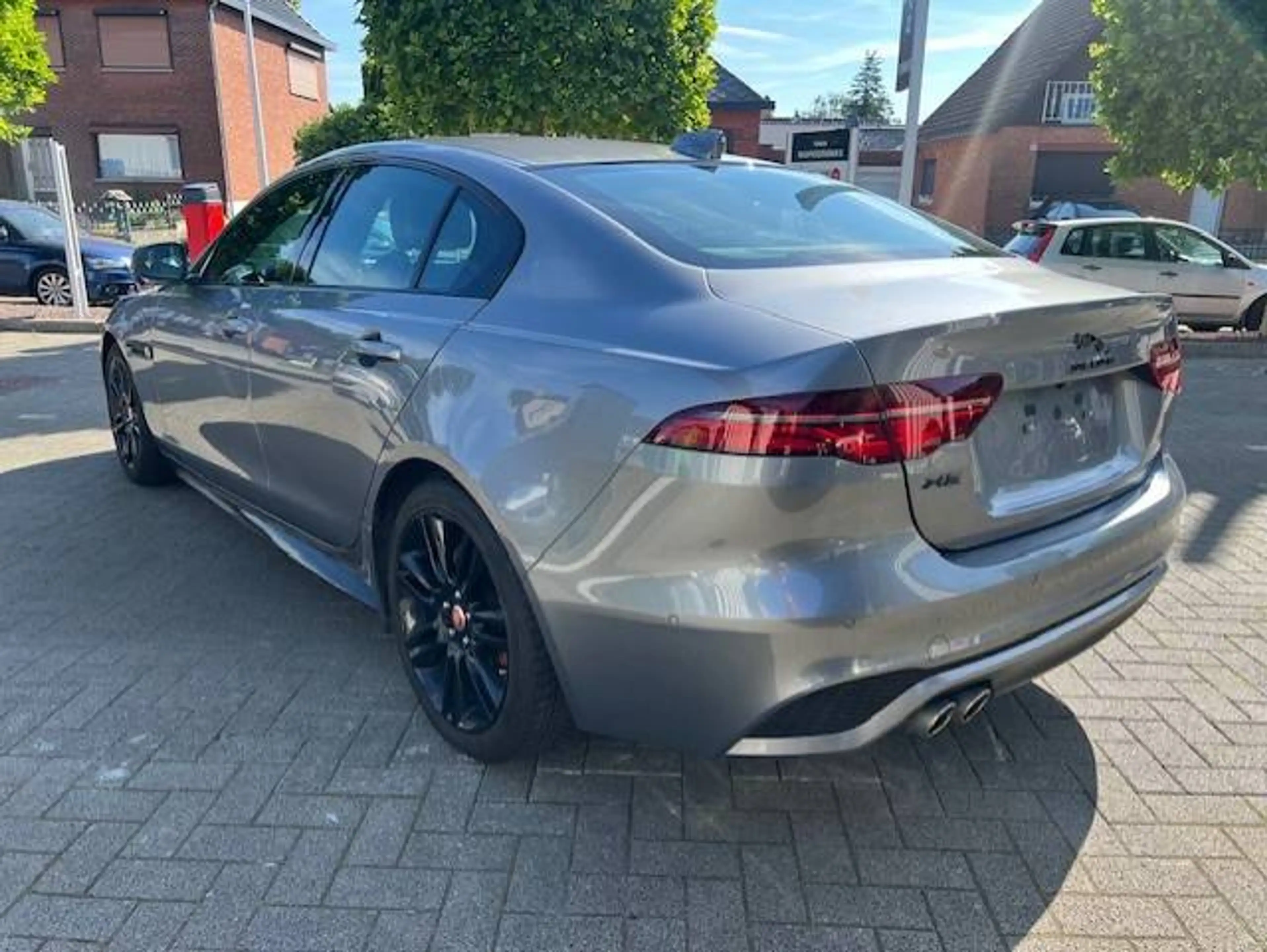Jaguar XE 2.0 D R-Dynamic S 204pk Led/Camera/Leder 2022 PROMO! — photo 4