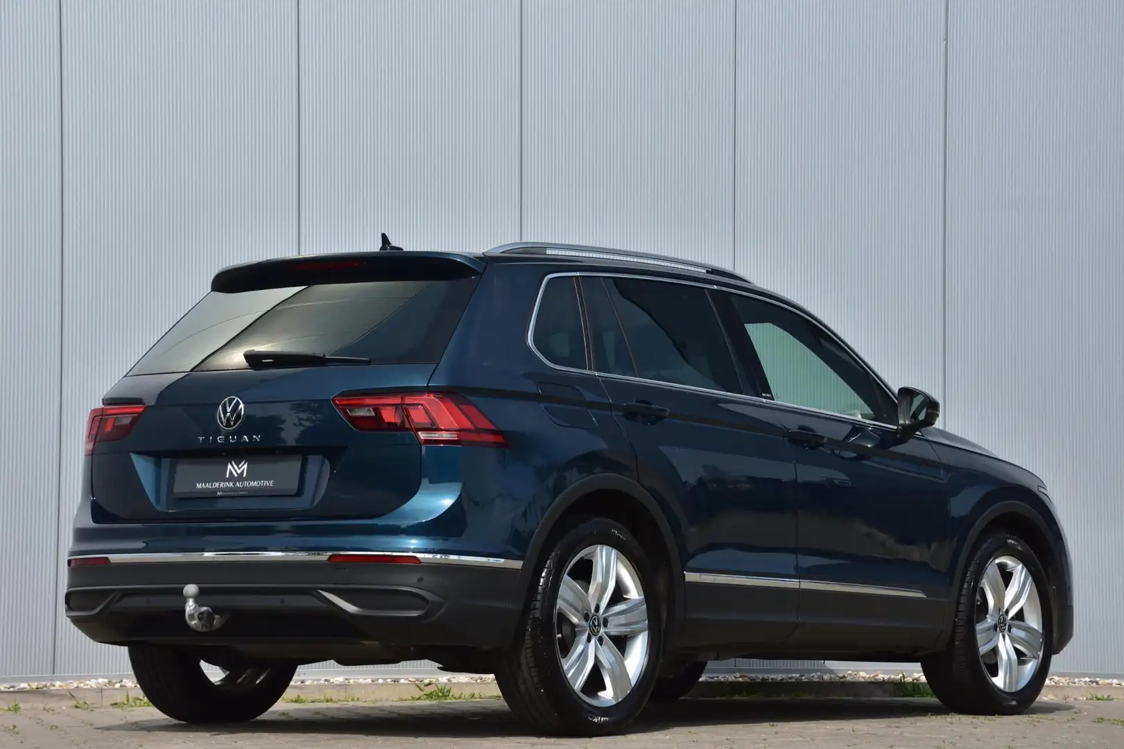 Volkswagen Tiguan 1.5 TSI Automaat Move Trekhaak uitkl., 3D Camera, Blauw - 2