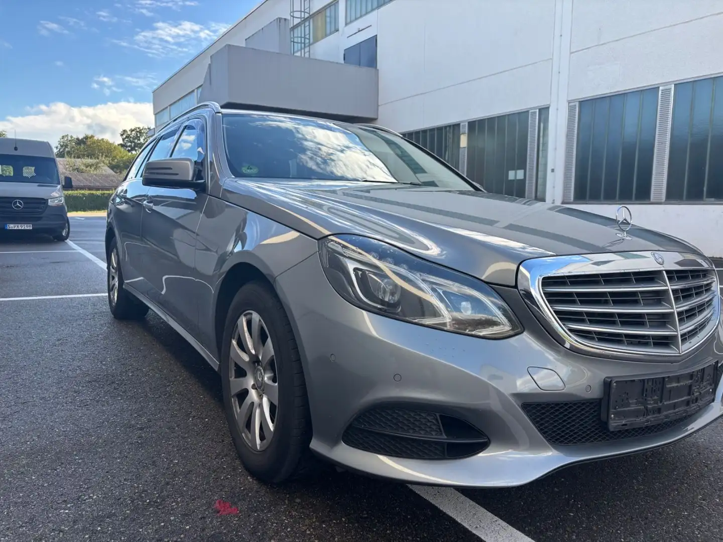 Mercedes-Benz E 350 T*BlueTec*AHK*LED*Navi*Schibadach*Temp*SH* Silber - 2