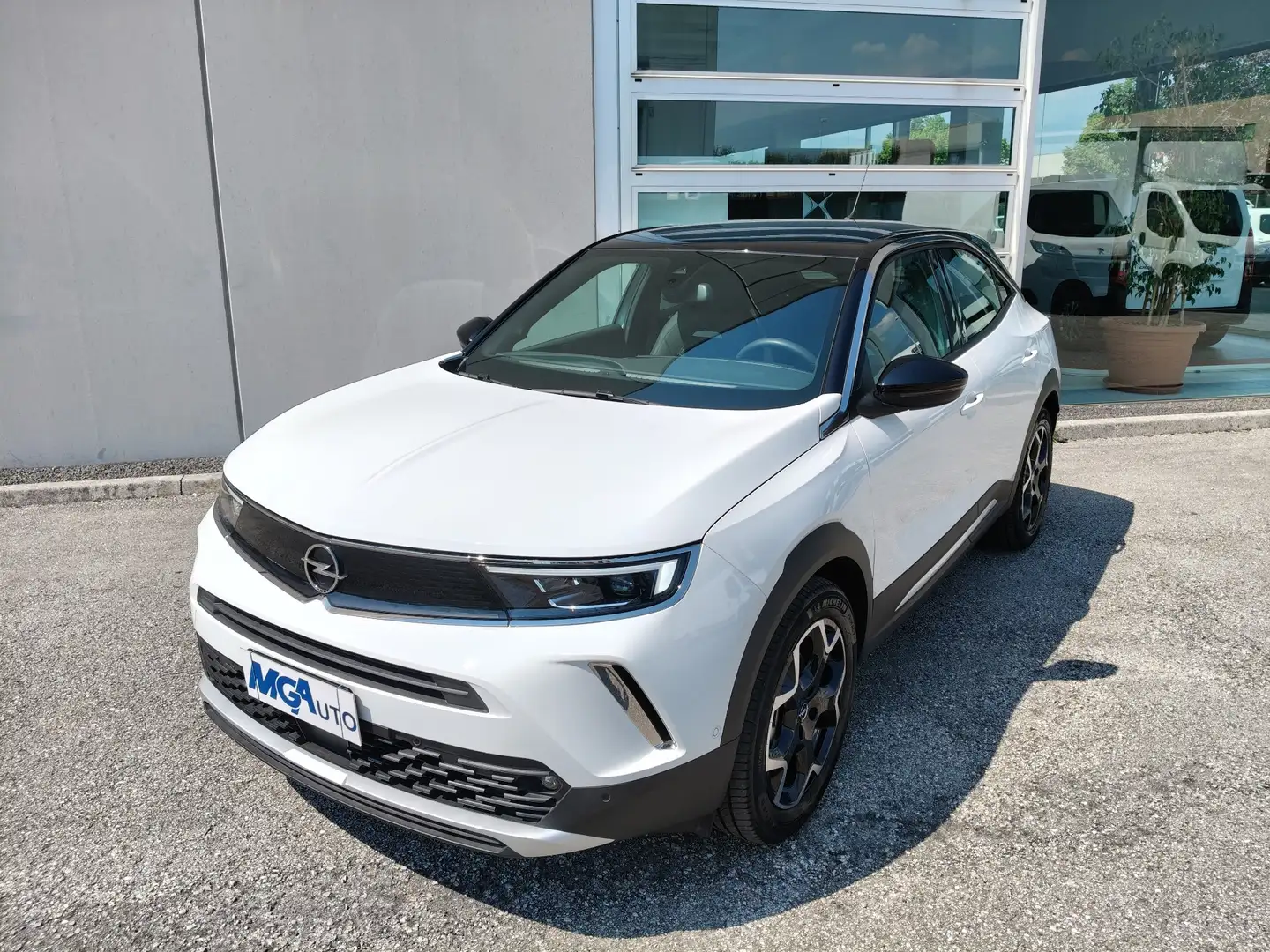 Opel Mokka Mokka electric Ultimate 136cv Blanc - 1