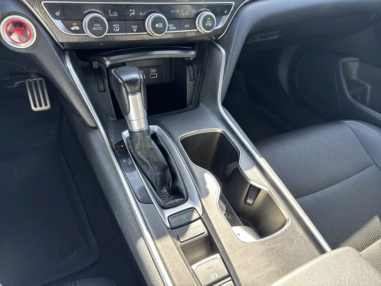 Honda Accord снимка Honda Accord