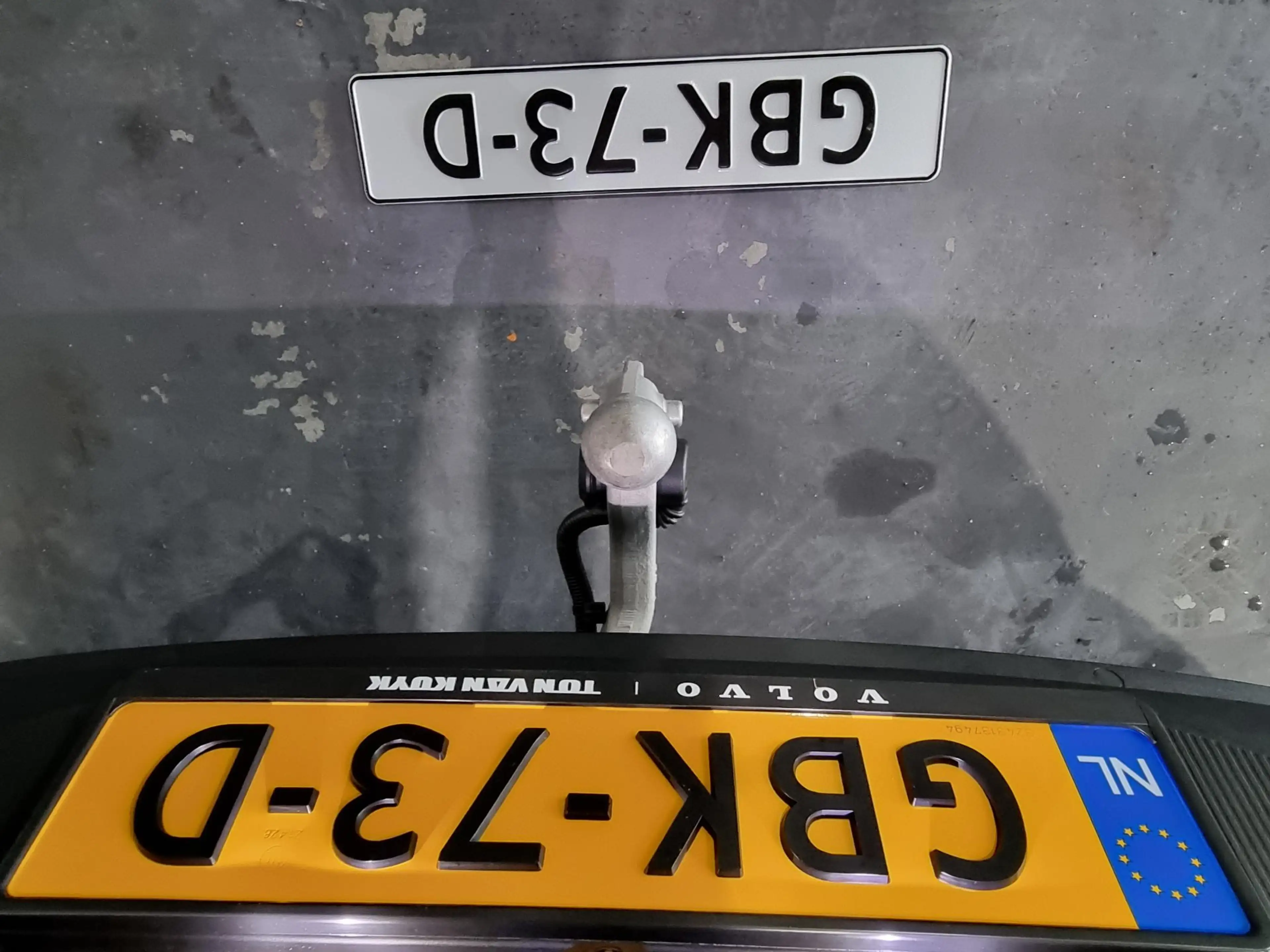 Volvo EX30 Single Motor Extended Range Core 69 kWh — photo 3
