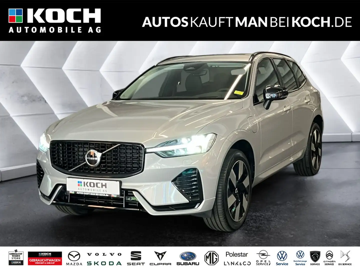 Volvo XC60 T8 AWD PHEV Ultra Dark Winterpaket HUD Stdhzg Silber - 1