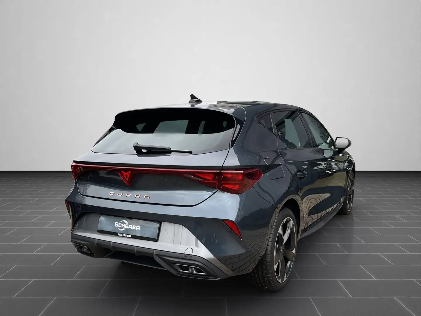 CUPRA Leon 1.5 eTSI 7-Gang-DSG, Edge, Sennheiser, SHZ Grau - 2