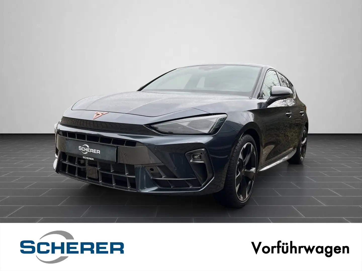 CUPRA Leon 1.5 eTSI 7-Gang-DSG, Edge, Sennheiser, SHZ Grau - 1