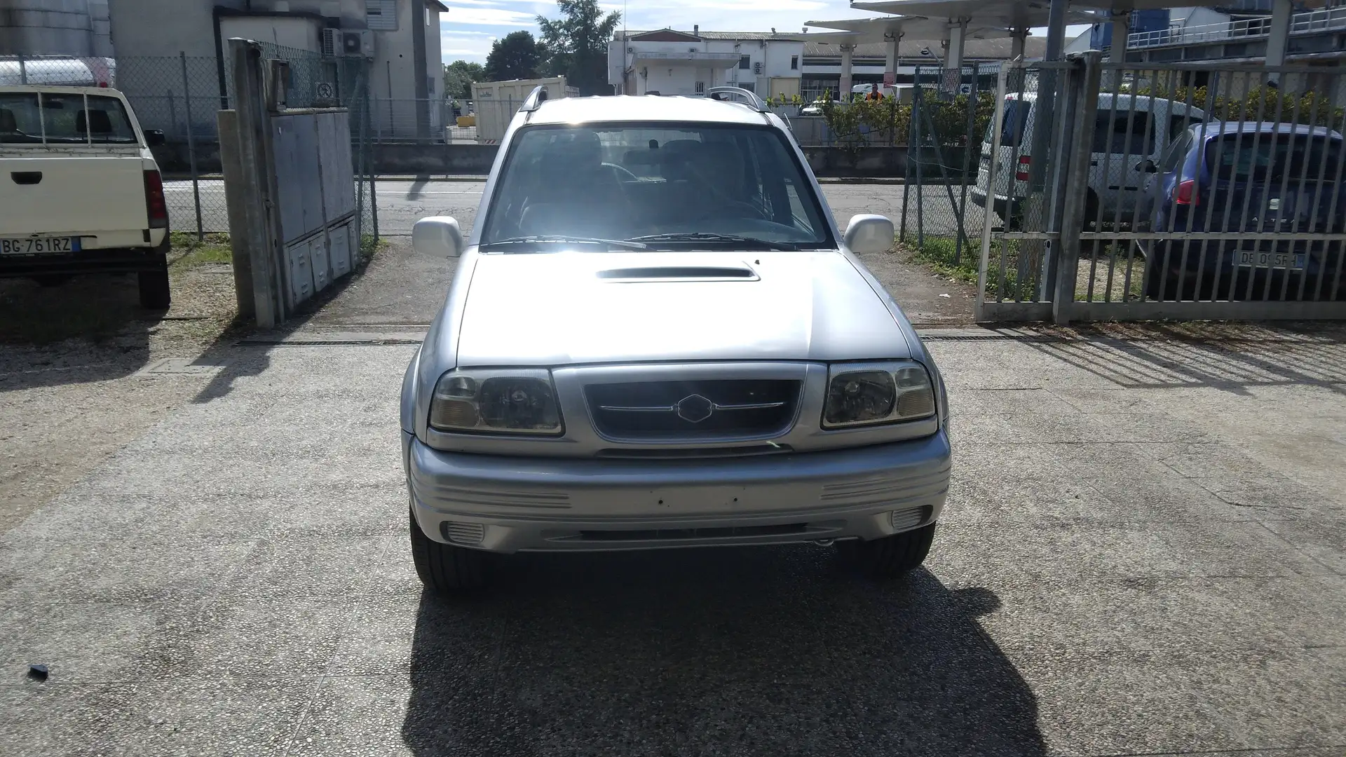 Suzuki Grand Vitara Grand Vitara 5p 2.0 tdi c/2airbag,AC Ezüst - 2