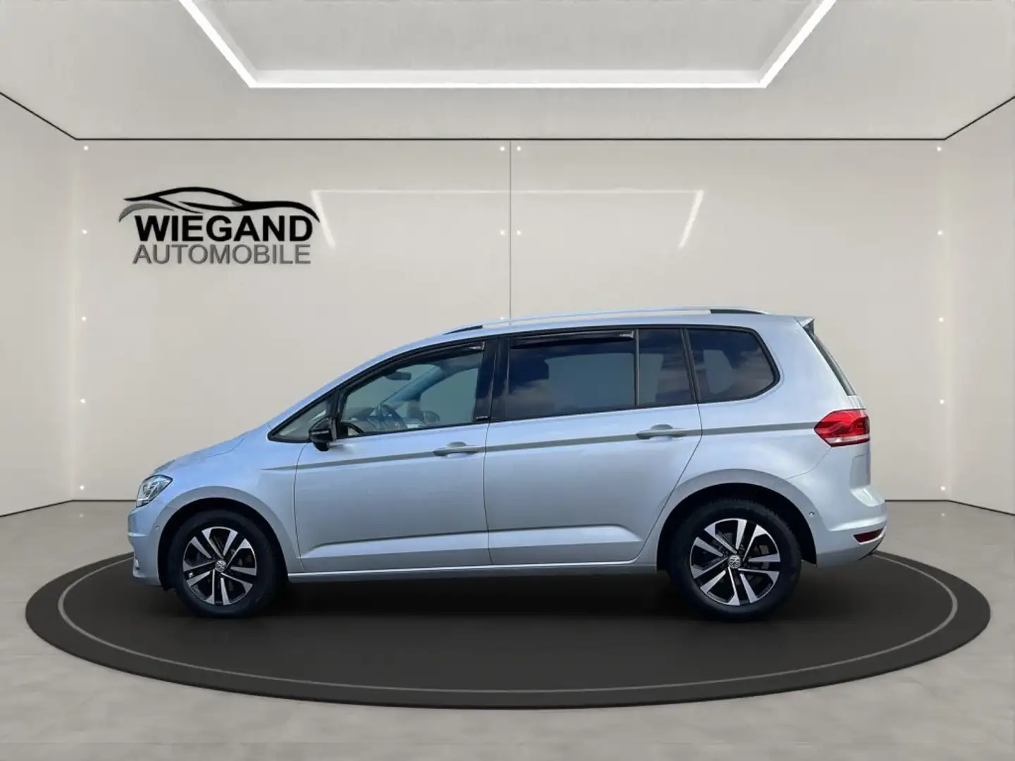 Volkswagen Touran 2.0 TDI SCR DSG IQ.DRIVE+LED+KLIMA+NAVI+ Argent - 2