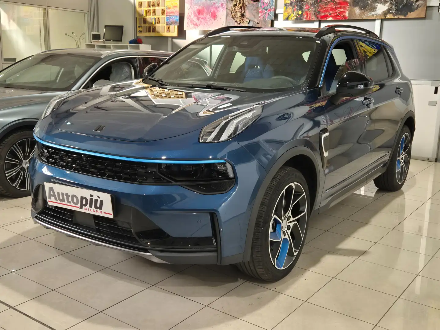 Lynk & Co 01 01 1.5 td phev auto Bleu - 1