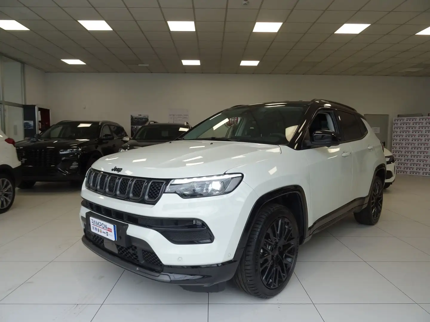 Jeep Compass Compass 1.5 Turbo T4 130 CV MHEV 2WD S Blanco - 1