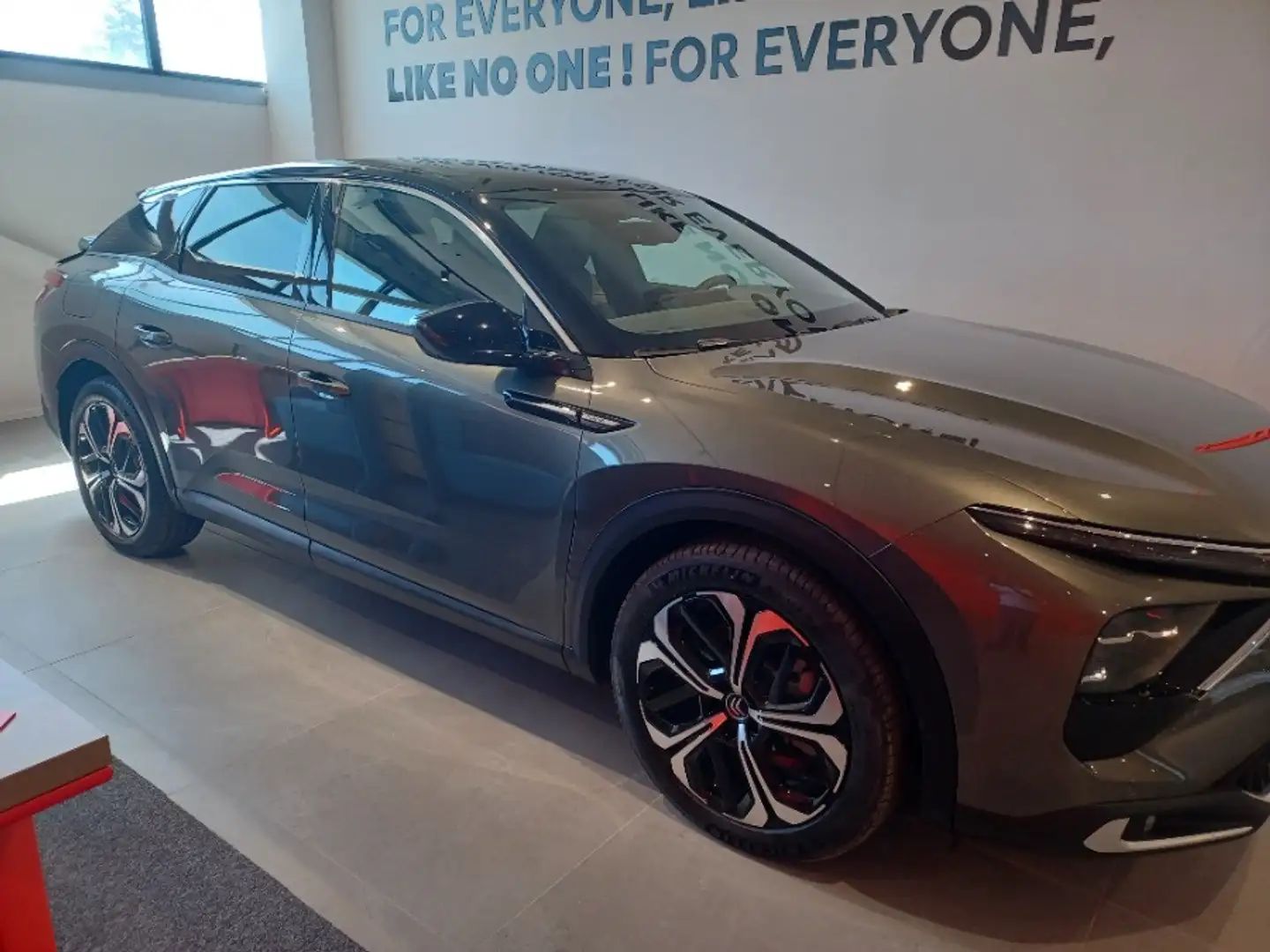 Citroen C5 1.6 Hybrid Plug-in Shine Pack Grigio - 1